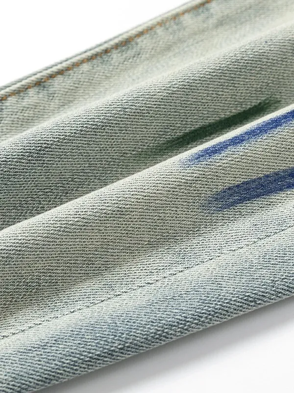 #N25 P246💰 (Top version) AMIRI hot high street jeans slim fit stretch washed knife cut trousers for men AMIRI amiri is transliterated as Emil, which is the name of the founder. Mike Amiri, the founder of amiri, grew up in Los Angeles, USA. He was influenced by local street culture and Punk Rock since he was a child, so he founded the amiri brand named after himself. A variety of trendy clothing meets the needs of different trendy players. Amiri clothing has novel and unique styles and is a well-known street brand in the United States. The styles and styles of many clothes are loved by many street photographers. The various clothing styles meet the dressing needs of different people, show their unique temperament, and show the trend of dressing. amiri's jeans are relatively famous. Not only do they have many styles, but the quality of the jeans is also very good. Many celebrities have also worn amiri brand jeans. Color: Picture color Size: 28, 30, 32, 34, 36 28 30 32 34 36 Waist 71 76 81 86 91 Qianlang 26.5 27.5 28.5 29.5 30.5 Hou Lang 37 38 39 40 41 Foot 14 14.8 15.6 16.4 17.2 Foreign Minister 100 102 104 106 107