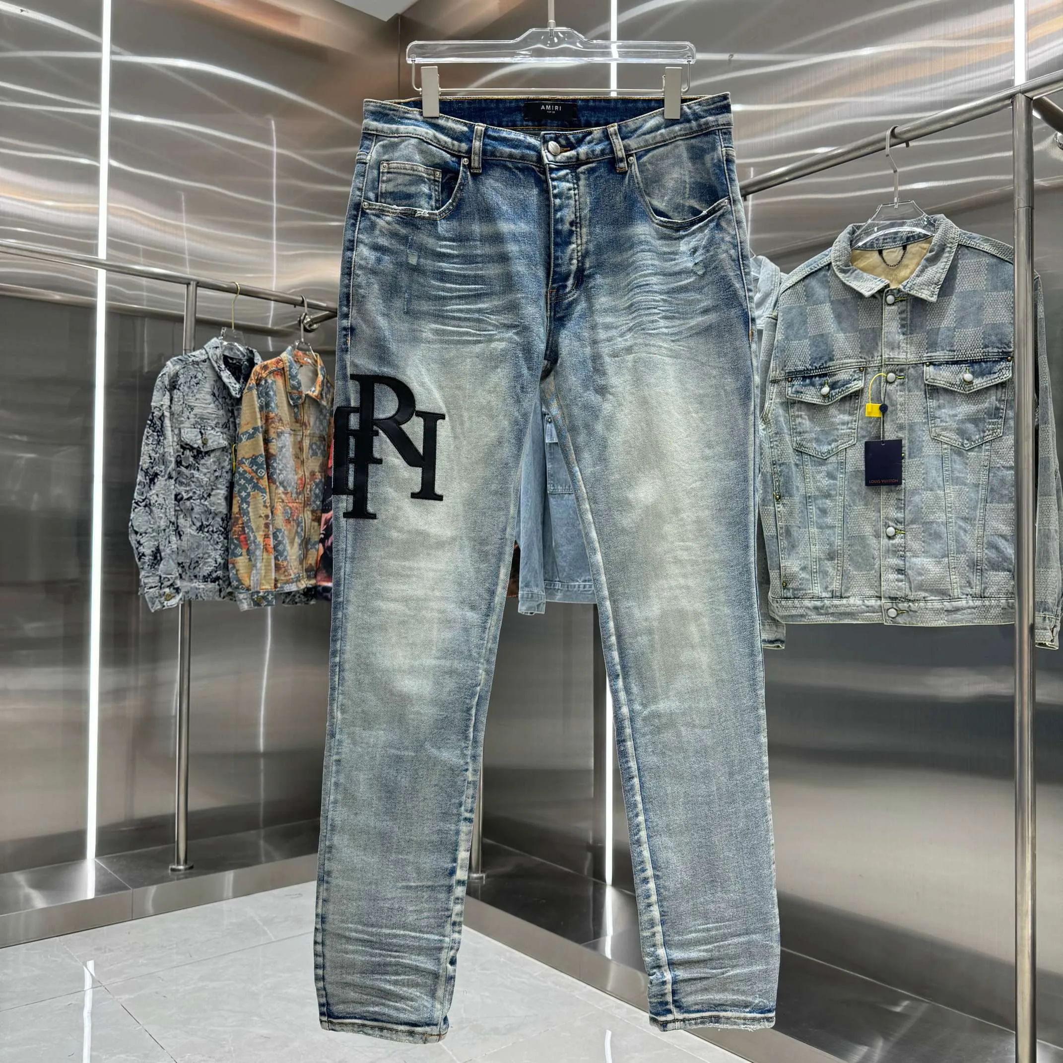 P290 Amiri letter leather label embroidered street fashion slim fit stretch jeans Color Blue Size 30 32 34 36 38
