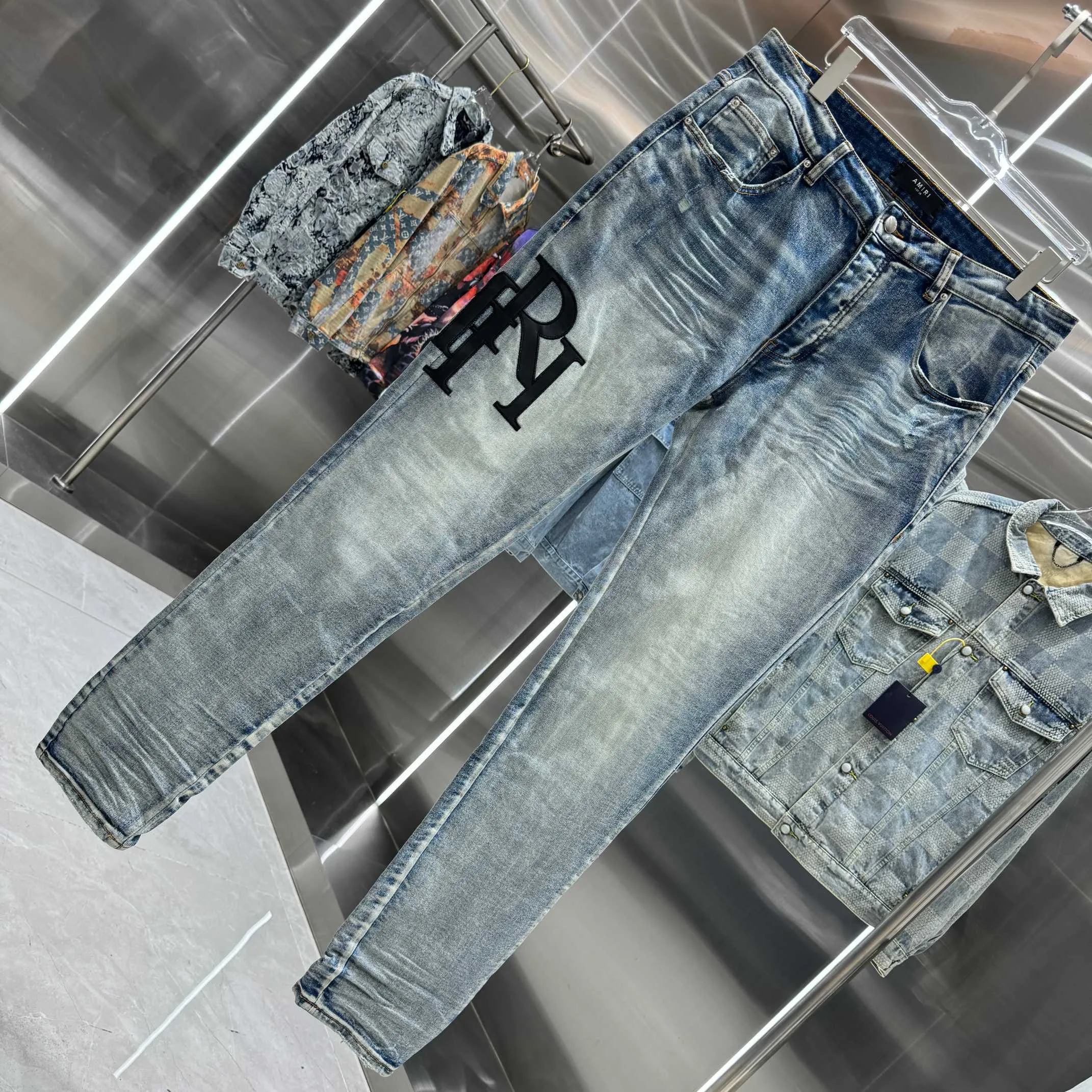 P290 Amiri letter leather label embroidered street fashion slim fit stretch jeans Color Blue Size 30 32 34 36 38