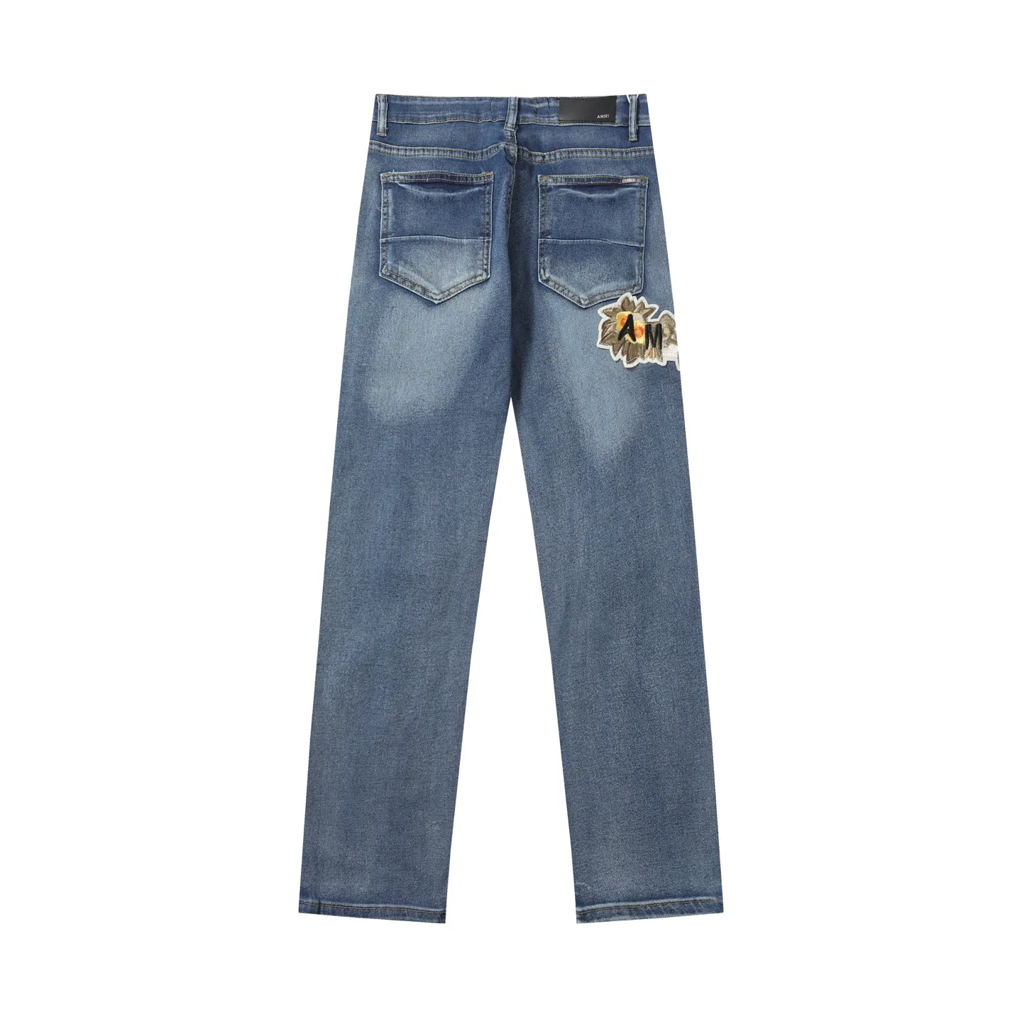 P280 AMIRI 25ss patch embroidery jeans trousers AMIRI high street basic ripped loose casual versatile jeans trousers amiri brand jeans break the production process and cutting of the original jeans, the fabrics are softer and more comfortable Hand-sewn collar label Customized logo buttons Genuine leather tag Color: Picture color Code number: 28-36