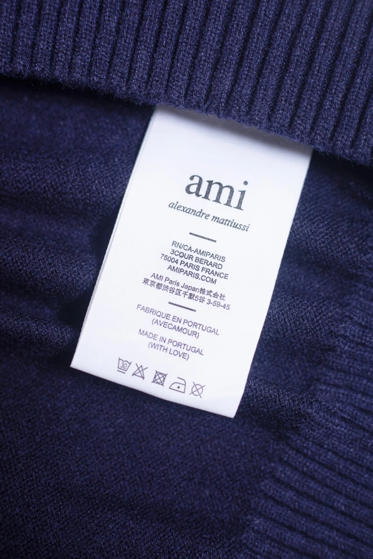 P170 AMI's new classic love chapter crew neck sweater, the highest version, supports comparison, color: royal blue, size: S-XL