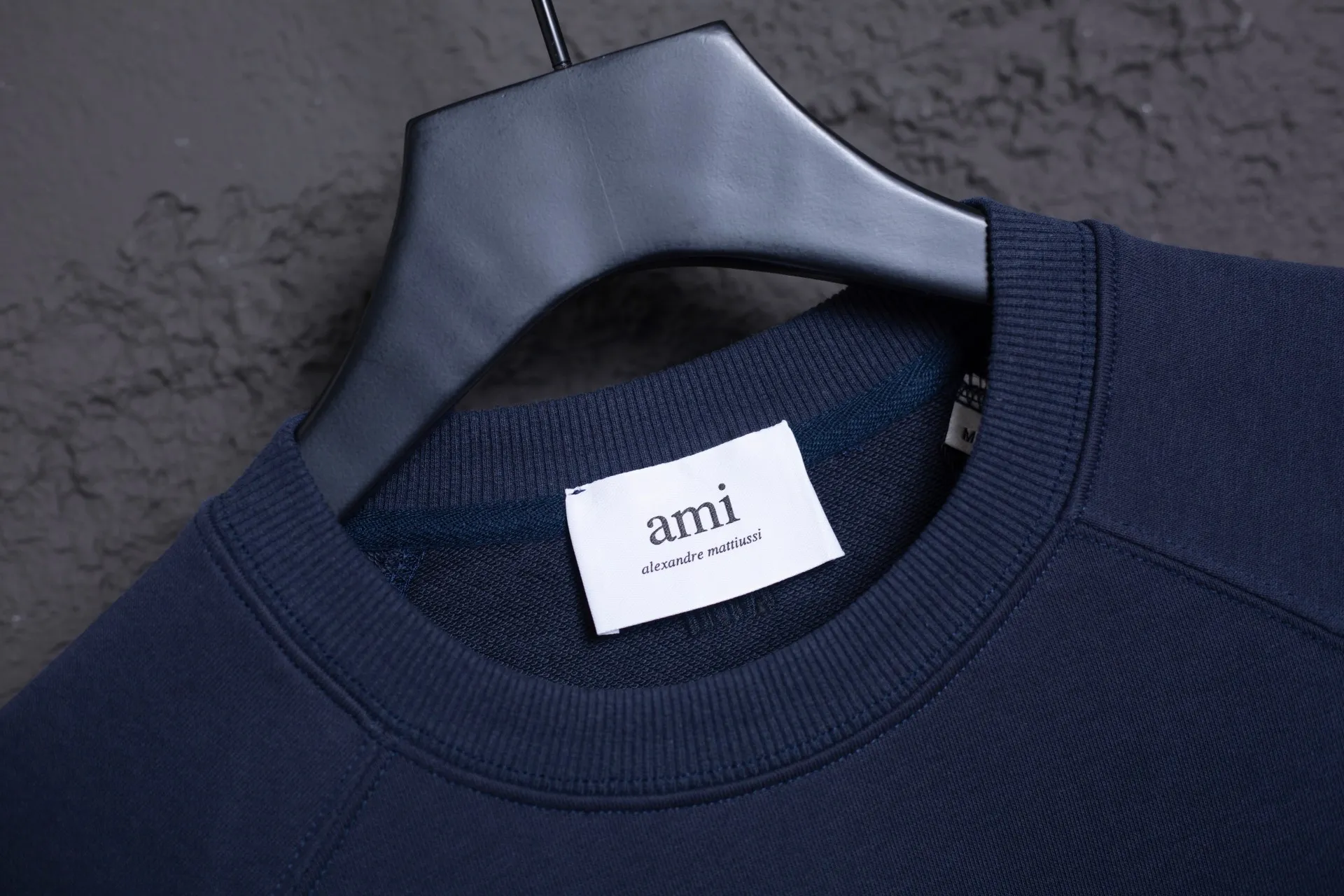 P146 AMI 25 new autumn and winter towel embroidered big heart towel embroidered raglan round neck sweatshirt, customized 360g pure cotton fabric, high version, new main wheat, washed wheat, same style for men and women, color: royal blue, size: S-XL