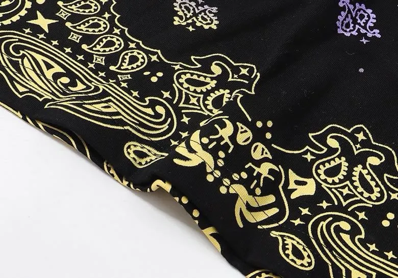 Style number: 671 P126 Fabric: 260g double yarn AMIRI 2025 spring and summer new logo round neck T-shirt high street same style for men and women loose classic letter cashew flower short sleeves Color: black printing white black printing purple code number: S M L XL
