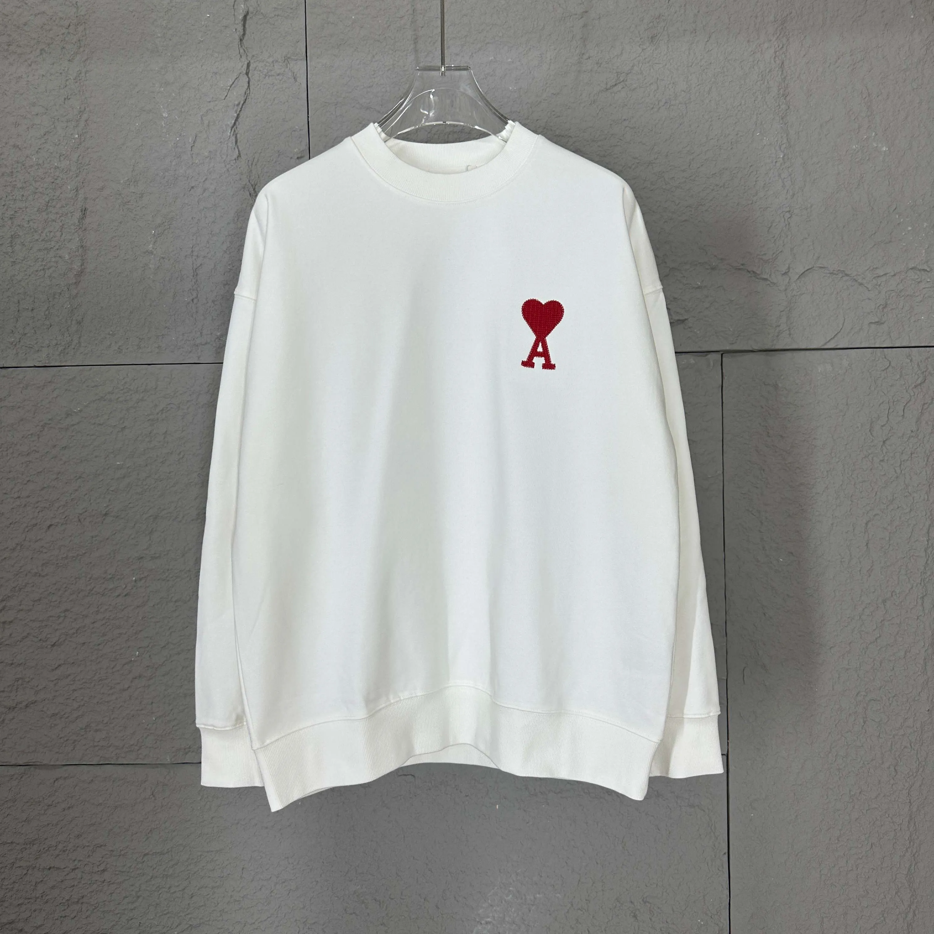 🅿️250 Ami Love 2025 Early Autumn and Winter New Style Classic Simple Embroidery Three-dimensional Big Love Letters Personalized Logo Customized Terry Fabric Long Sleeve T-shirt Unisex Color: Black White Size: S (90-130 catties) M (120-150 catties) L (140-165 catties) XL (160-180 catties) XXL (180-210 pounds)