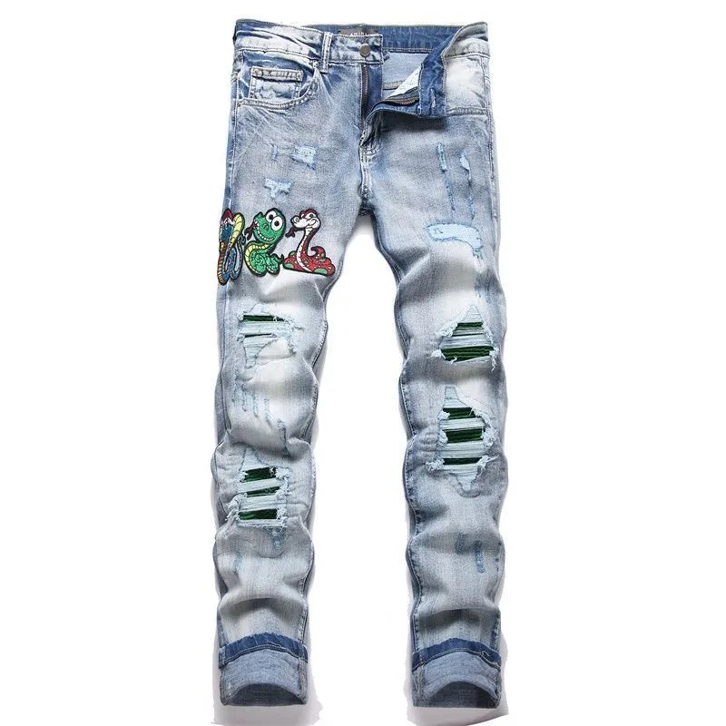 P168 💰 AMIRI patch embroidery jeans trousers AMIRI high street basic ripped tight elastic jeans trousers amiri brand jeans break the production process and cutting of the original jeans, the fabrics are softer and more comfortable Hand-sewn collar label Customized logo buttons Genuine leather tag Color: Picture color Size: 30-32-34-36