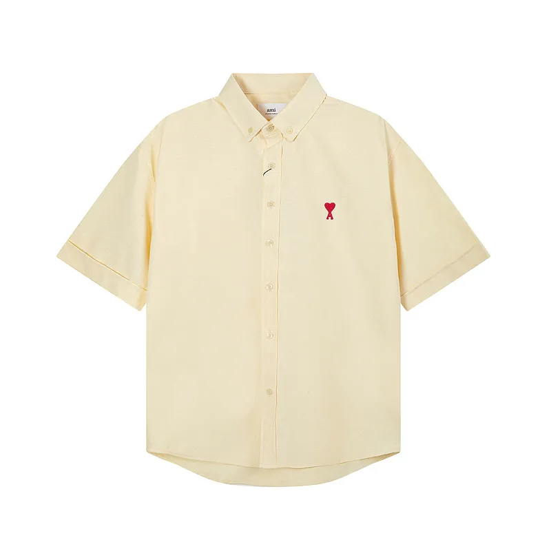 AMI Paris classic autumn red small heart embroidery on the chest, casual cotton solid color short-sleeved Oxford shirt, original custom-made 180g pure cotton fabric, loose off-shoulder version, same style for men and women. Color: brown, Baolan Tianlan, green, yellow, gray, white, pink, size: S-XL