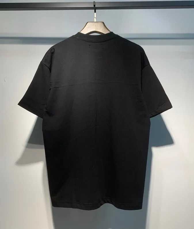 680 model P114 AMIRI real shot black white hanging shot S. M. L. XL