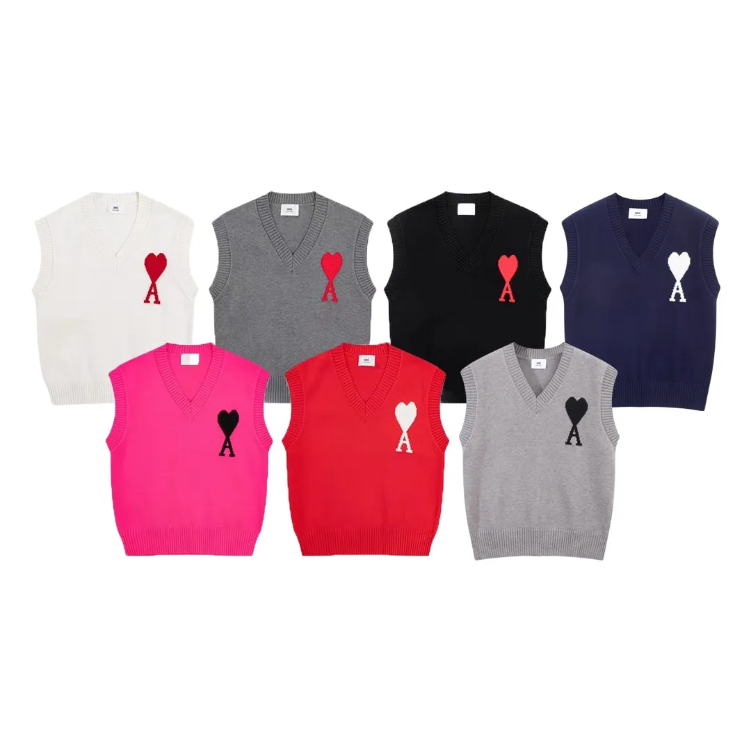 CYA59# Ami Alexander Mattiussi22 new autumn and winter style red love letter V-neck sleeveless sweater vest, same style for men and women. Color: black white gray rose red bright red sapphire blue gray black heart Size: S-XL