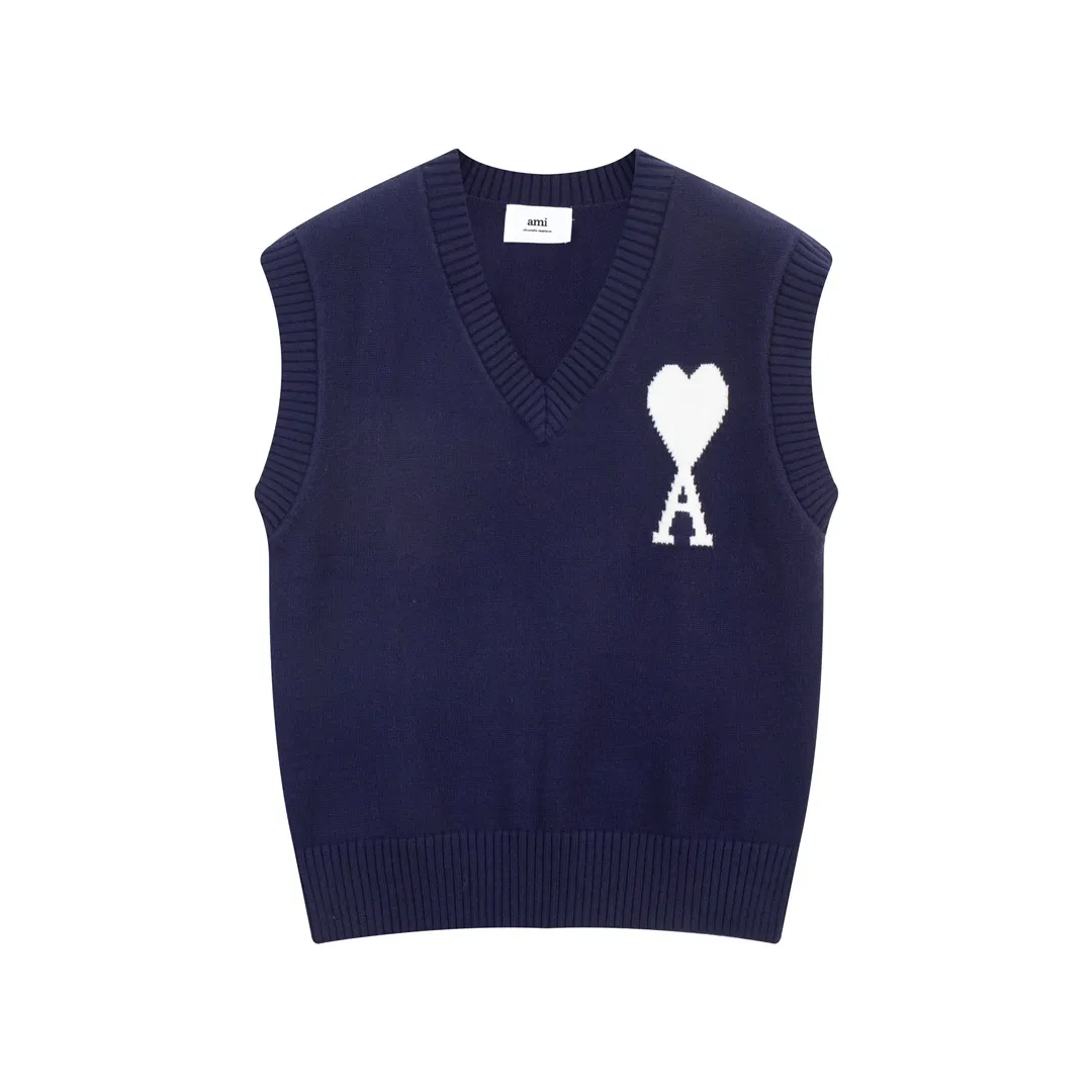 CYA59# Ami Alexander Mattiussi22 new autumn and winter style red love letter V-neck sleeveless sweater vest, same style for men and women. Color: black white gray rose red bright red sapphire blue gray black heart Size: S-XL