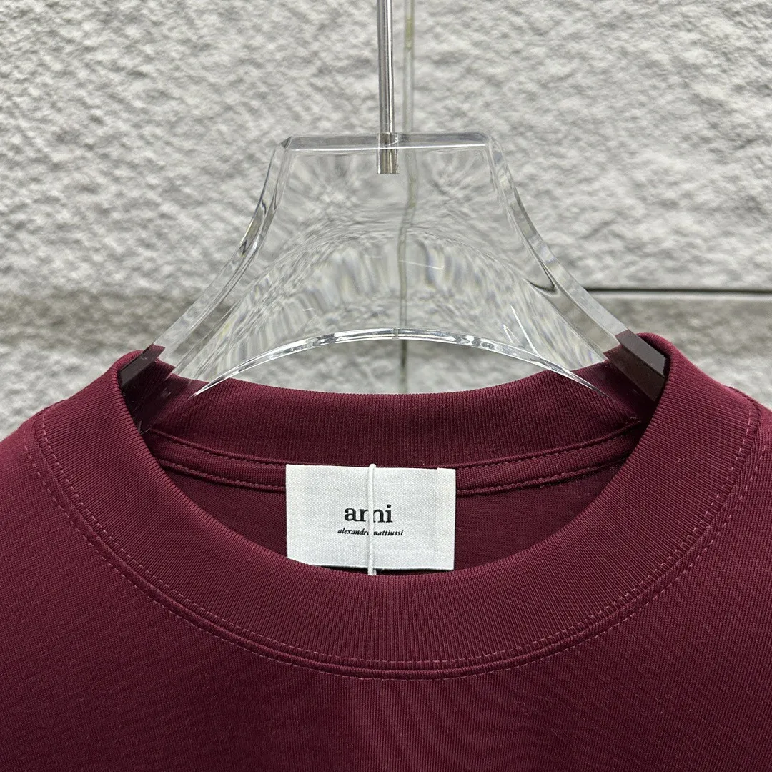 🅿️180 Ami* 2025 spring and summer new short-sleeved T-shirt, simple and classic embroidery with big love details, customized double yarn plain cotton fabric, same style for men and women. Color: black white Angora red Size: S (90-130 catties) M (120-150 catties) L (140-165 catties) XL (160-180 catties) XXL (180-210 pounds)