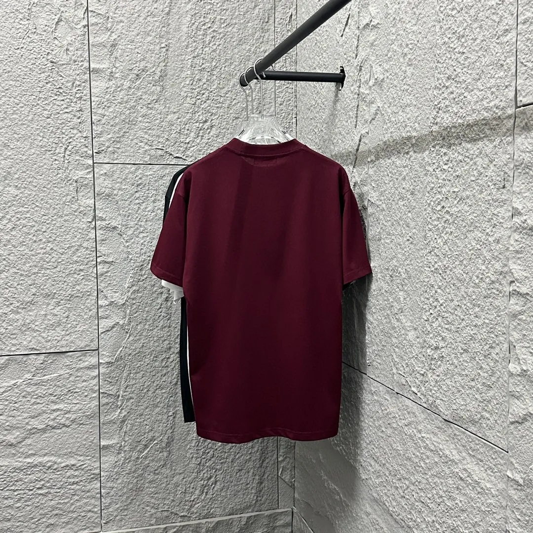 🅿️180 Ami* 2025 spring and summer new short-sleeved T-shirt, simple and classic embroidery with big love details, customized double yarn plain cotton fabric, same style for men and women. Color: black white Angora red Size: S (90-130 catties) M (120-150 catties) L (140-165 catties) XL (160-180 catties) XXL (180-210 pounds)