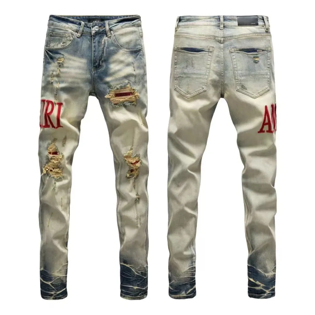 #N07 P246💰 (Top version) AMIRI hot high street jeans slim fit stretch washed knife cut trousers men's fashion AMIRI amiri is transliterated as Emil, which is the name of the founder. Mike Amiri, the founder of amiri, grew up in Los Angeles, USA. He was influenced by local street culture and Punk Rock since childhood, so he founded the amiri brand named after himself. A variety of trendy clothing meets the needs of different trendy players. Amiri clothing has novel and unique styles and is a well-known street brand in the United States. The styles and styles of many clothes are loved by many street photographers. The various clothing styles meet the dressing needs of different people, show their unique temperament, and show the trend of dressing. amiri's jeans are relatively famous. Not only do they have many styles, but the quality of the jeans is also very good. Many celebrities have also worn amiri brand jeans. Color: Picture color Size: 28, 30, 32, 34, 36 28 30 32 34 36 Waist 71 76 81 86 91 Qianlang 26.5 27.5 28.5 29.5 30.5 Hou Lang 37 38 39 40 41 Foot 14 14.8 15.6 16.4 17.2 Foreign Minister 100 102 104 106 107