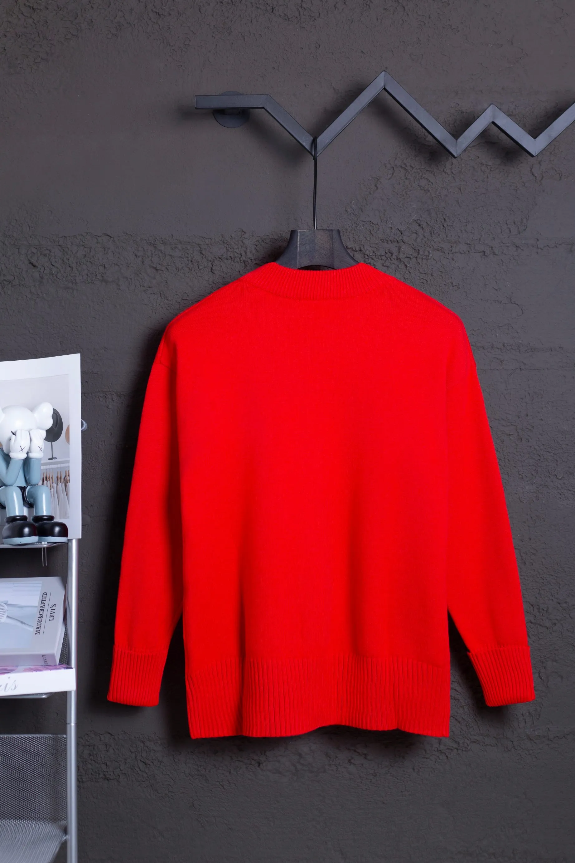 P186 Style No.: MQ802 AMI Classic Big Love Series Jacquard Cardigan Sweater Highest Version Supports Comparison Color: Red, Size: S-XL