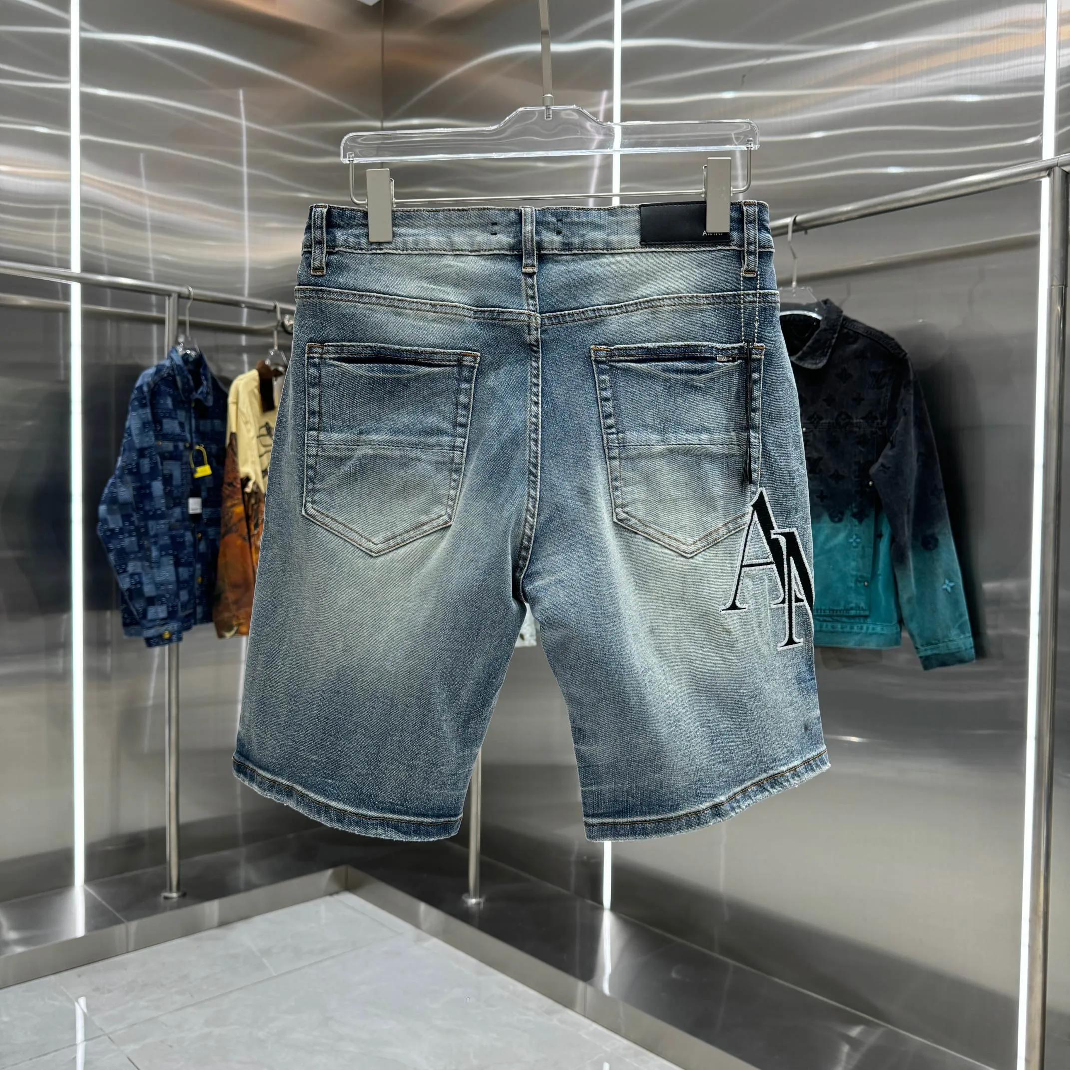P260 Amiri ripped letter embroidery craft street fashion jeans shorts color blue size 30 32 34 36 38
