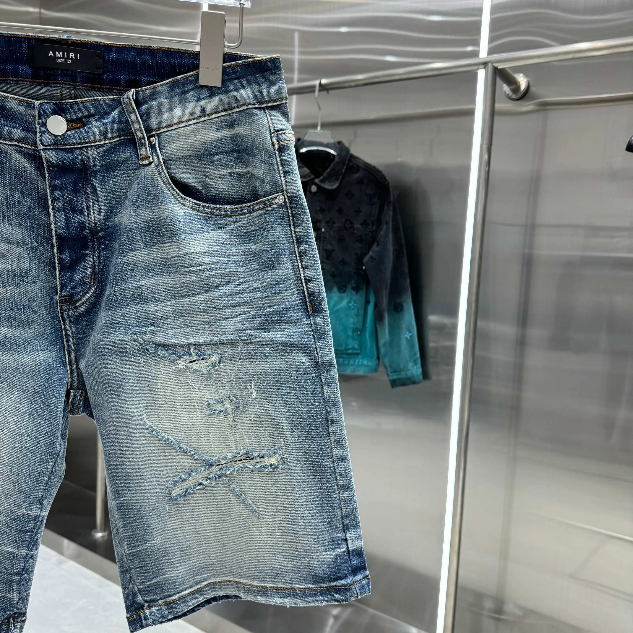 P260 Amiri ripped letter embroidery craft street fashion jeans shorts color blue size 30 32 34 36 38