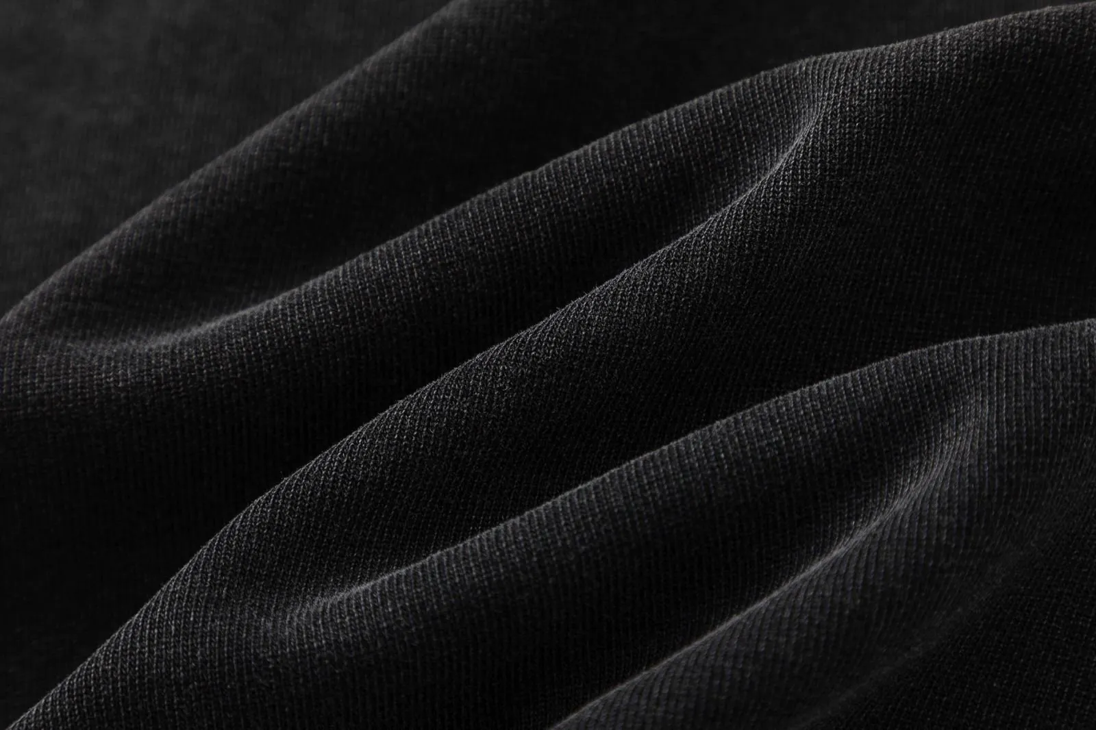 8046#P170, AMIRI cracked logo printed, washed, frayed and fried, loose version of T-shirt, made of 300g heavy fabric, color: black, size: S M L XL