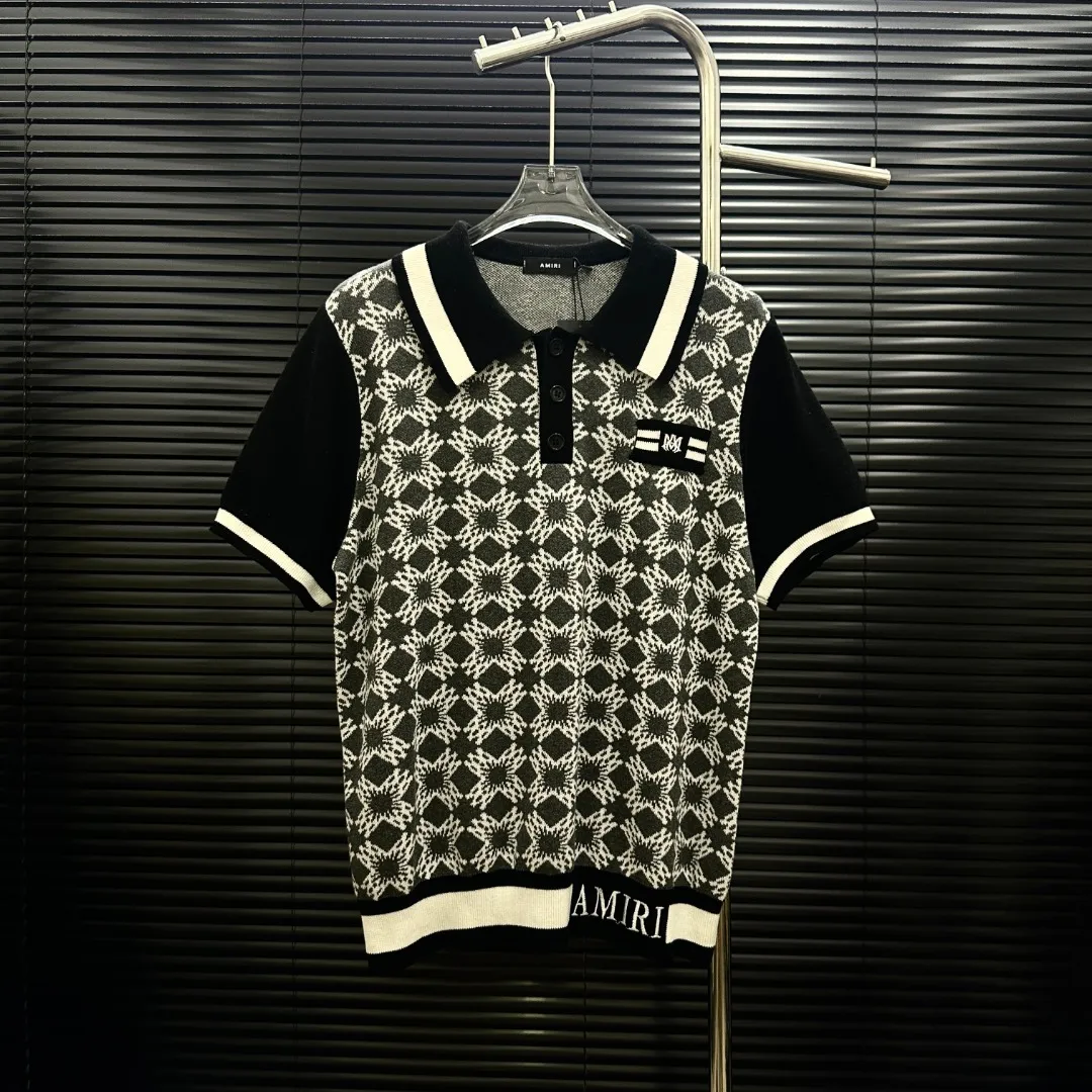 P280 Style: AMIRI full-print knitted POLO short sleeves Size: S-XXL Fabric: Wool blend Accessories: Full set of customized original accessories No gender distinction, same style for men and women