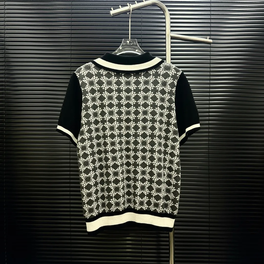P280 Style: AMIRI full-print knitted POLO short sleeves Size: S-XXL Fabric: Wool blend Accessories: Full set of customized original accessories No gender distinction, same style for men and women
