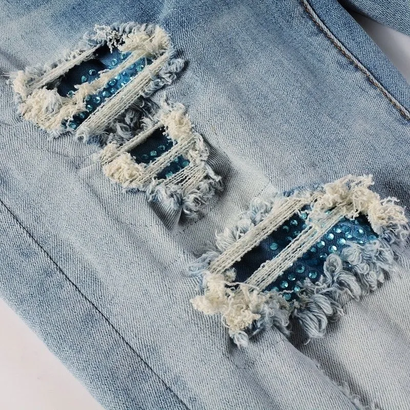 P168 💰 AMIRI patch embroidery jeans trousers AMIRI high street basic ripped tight elastic jeans trousers amiri brand jeans break the production process and cutting of the original jeans, the fabrics are softer and more comfortable Hand-sewn collar label Customized logo buttons Genuine leather tag Color: Picture color Size: 30-32-34-36