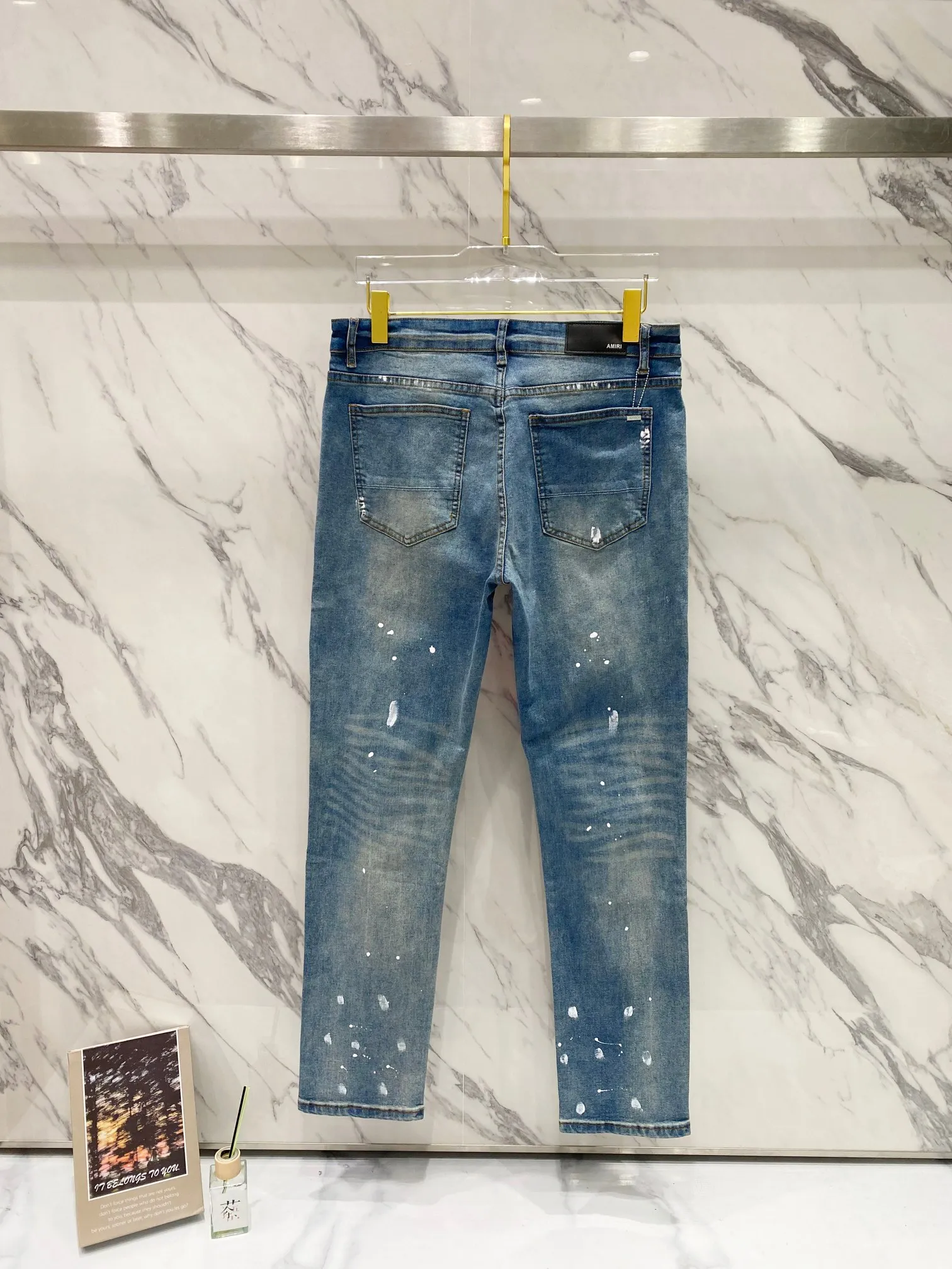 P240 Amiri ripped holes splashed with ink and hot diamonds MX1 leather denim patch jeans high street slim jeans distressed ripped holes high street slim trousers Size: 28-34 corresponding to S-XL