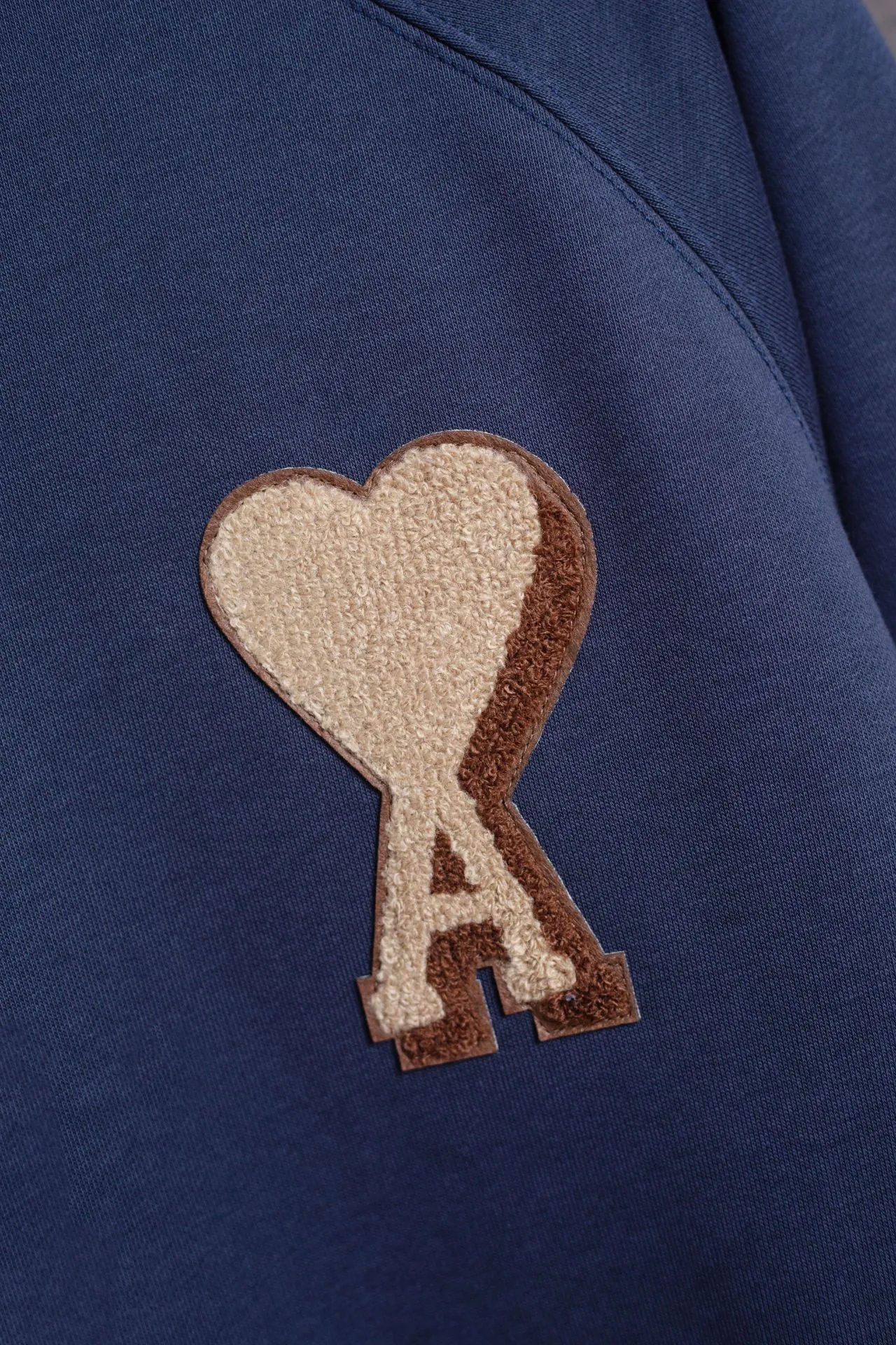 P176 AMI 25 new autumn and winter towel embroidered big heart towel embroidered raglan hooded sweatshirt, customized 360g pure cotton fabric, high version, new main wheat, washed wheat, same style for men and women, color: royal blue, size: S-XL
