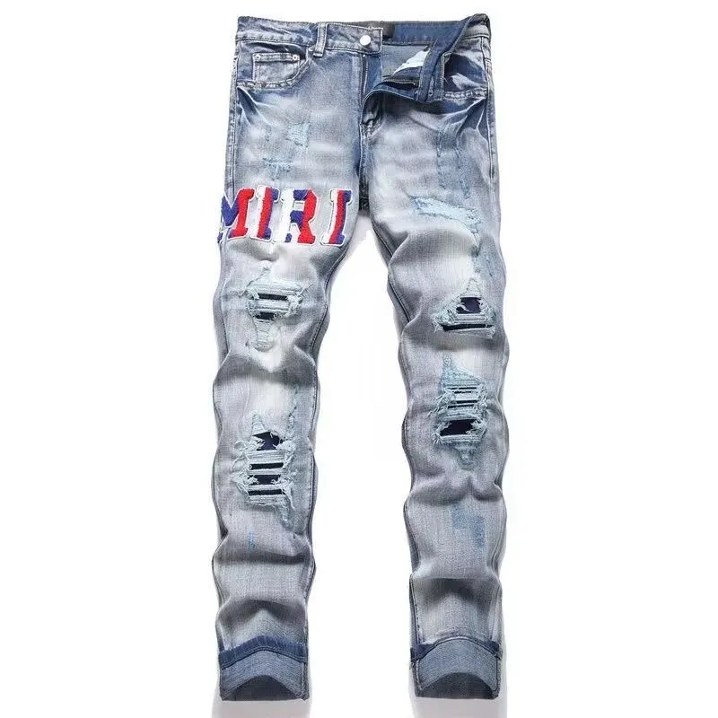 P168 💰 AMIRI patch embroidery jeans trousers AMIRI high street basic ripped tight elastic jeans trousers amiri brand jeans break the production process and cutting of the original jeans, the fabrics are softer and more comfortable Hand-sewn collar label Customized logo buttons Genuine leather tag Color: Picture color Size: 30-32-34-36