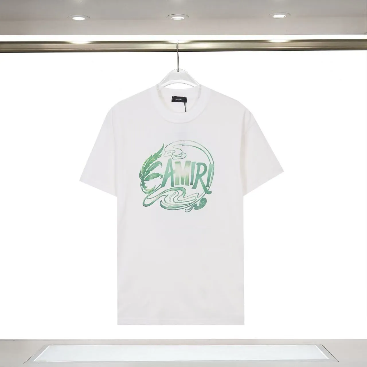 P122 879# "𝙉𝙚𝙬♈️ AMIRI" 🏖 25 spring and summer new style, short-sleeved T-shirt with white ink printing of front and rear letter logo, made of 260g 32-count dense double yarn cotton fabric, soft fabric.   Color: Black White Size: S M L XL XXL
