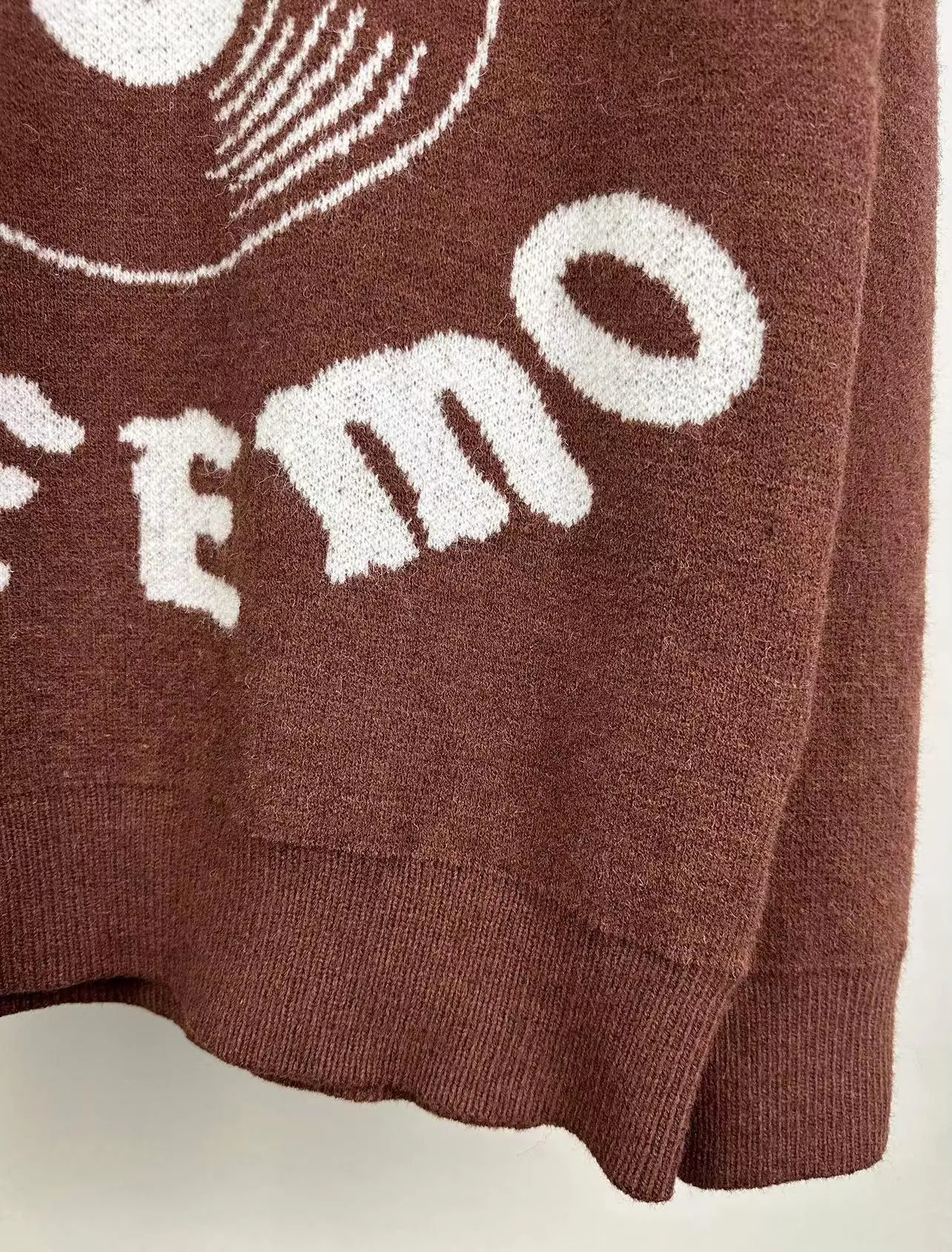 P240 🎉🎉AMIRI autumn and winter new style, partial jacquard letter logo on the front, European and American style sweater, color: fluorescent green, brown, black, size: S M L XL XXL