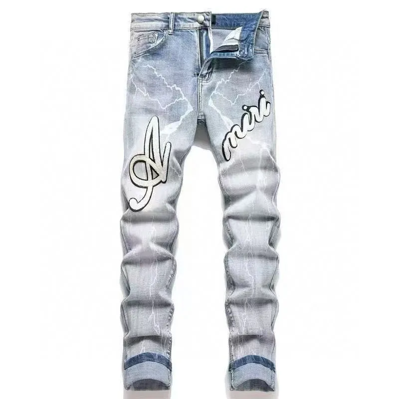 #M09 P168💰 AMIRI patch embroidery jeans trousers AMIRI high street basic ripped tight elastic jeans trousers amiri brand jeans break the production process and cutting of the original jeans, the fabrics are softer and more comfortable Hand-sewn collar label Customized logo buttons Genuine leather tag Color: blue Size: 30-32-34-36