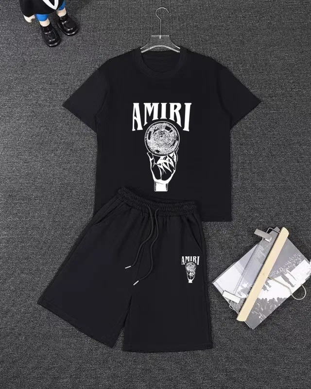 P280 AMIRI spring and summer short-sleeved suit, Xinjiang long-staple cotton short-sleeved + pure cotton terry shorts, a fusion of top elements, trendy men's fashion, unparalleled in terms of upper body comfort, it can be said to be a must-have set for summer. Size: S M L