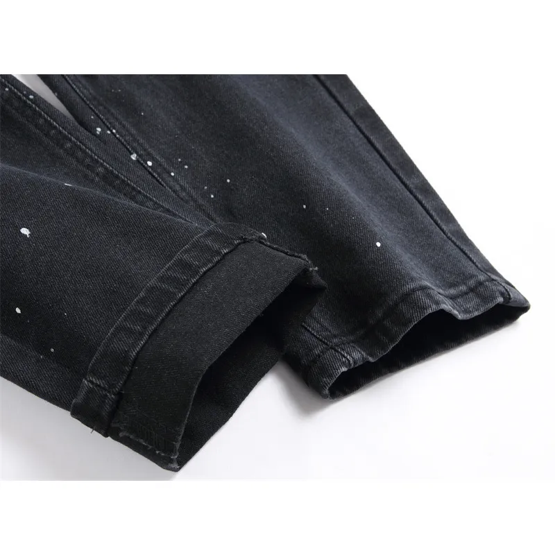 #M64 P168💰 AMIRI patch embroidery jeans trousers AMIRI high street basic ripped tight elastic jeans trousers amiri brand jeans break the production process and cutting of the original jeans, the fabrics are softer and more comfortable Hand-sewn collar label Customized logo buttons Genuine leather tag Color: Picture color Size: 30-32-34-36