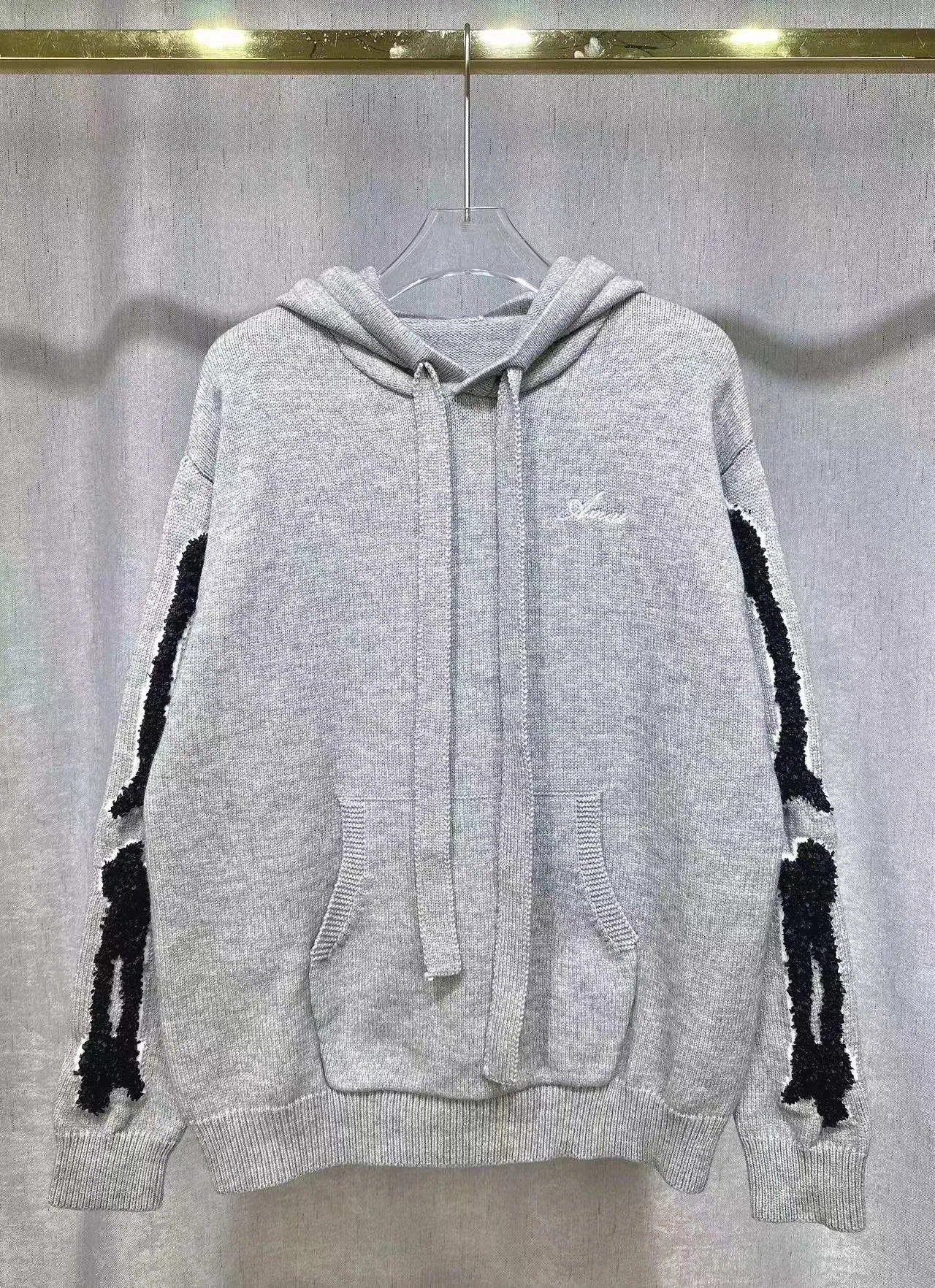P290 🎉AMIRI new hooded sweater, logo embroidery on the chest + belly bag, 1:1 towel embroidery on the sleeves. Color: apricot white, red, gray, black, size: S M L XL XXL