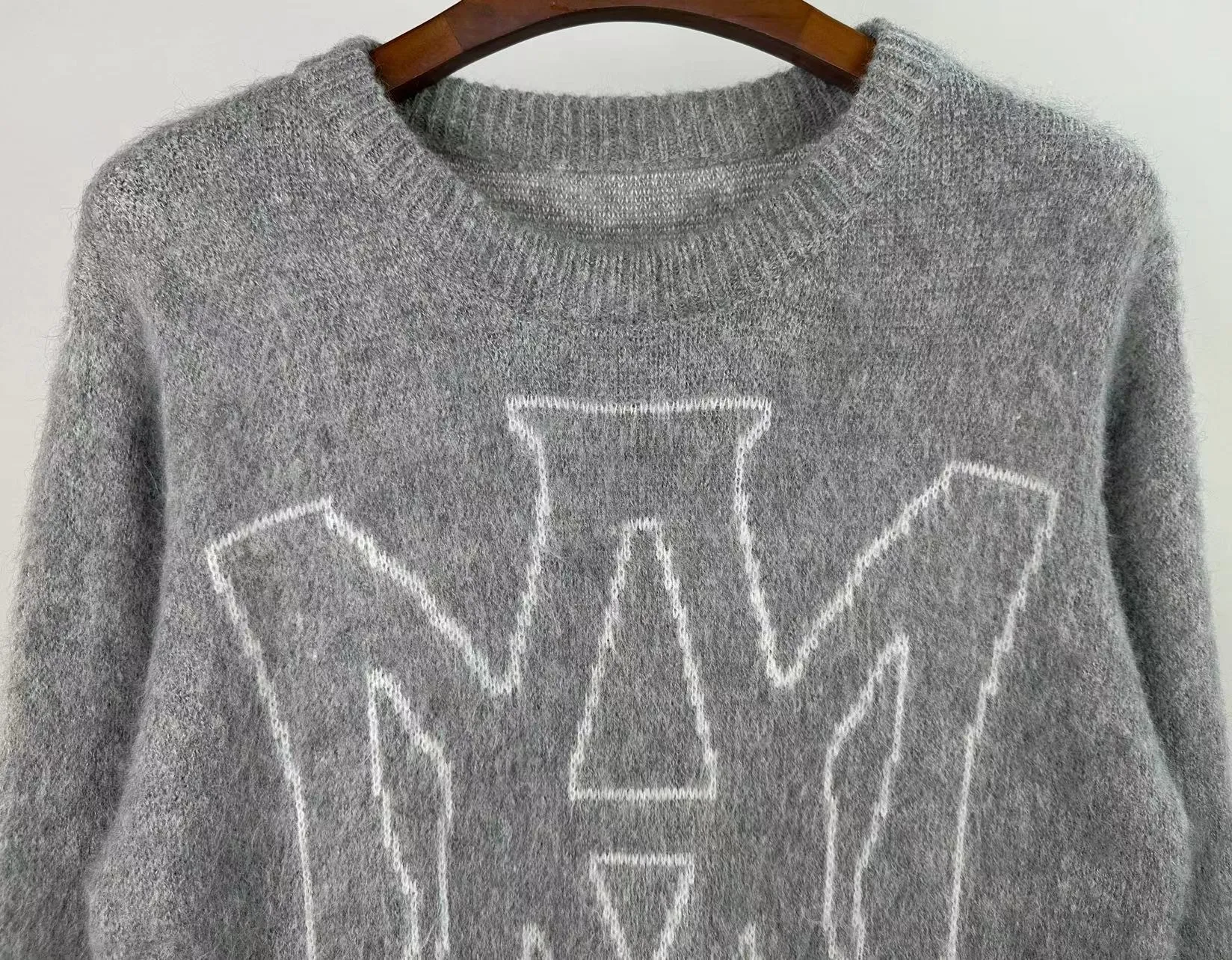 P240 🎉AMIRI new seahorse wool sweater, exclusive large logo jacquard on the front, color: gray black digital: S M L XL XXL