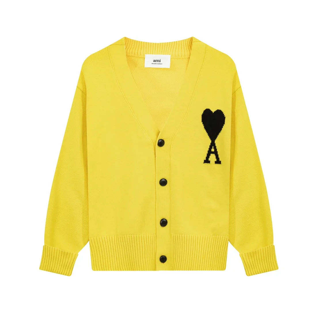 A05B# Ami Paris 21 Love Series Big Love Sweater Love A Letter Jacquard Cardigan V-neck Wool Sweater Loose Jacket for Men and Women Color: Blue Red Dark Green Light Green Yellow Purple Fluorescent Green Royal Blue Gray Black Heart Red Black Heart Black White Gray Rose Red Orange 15 Colors Size: S-XL