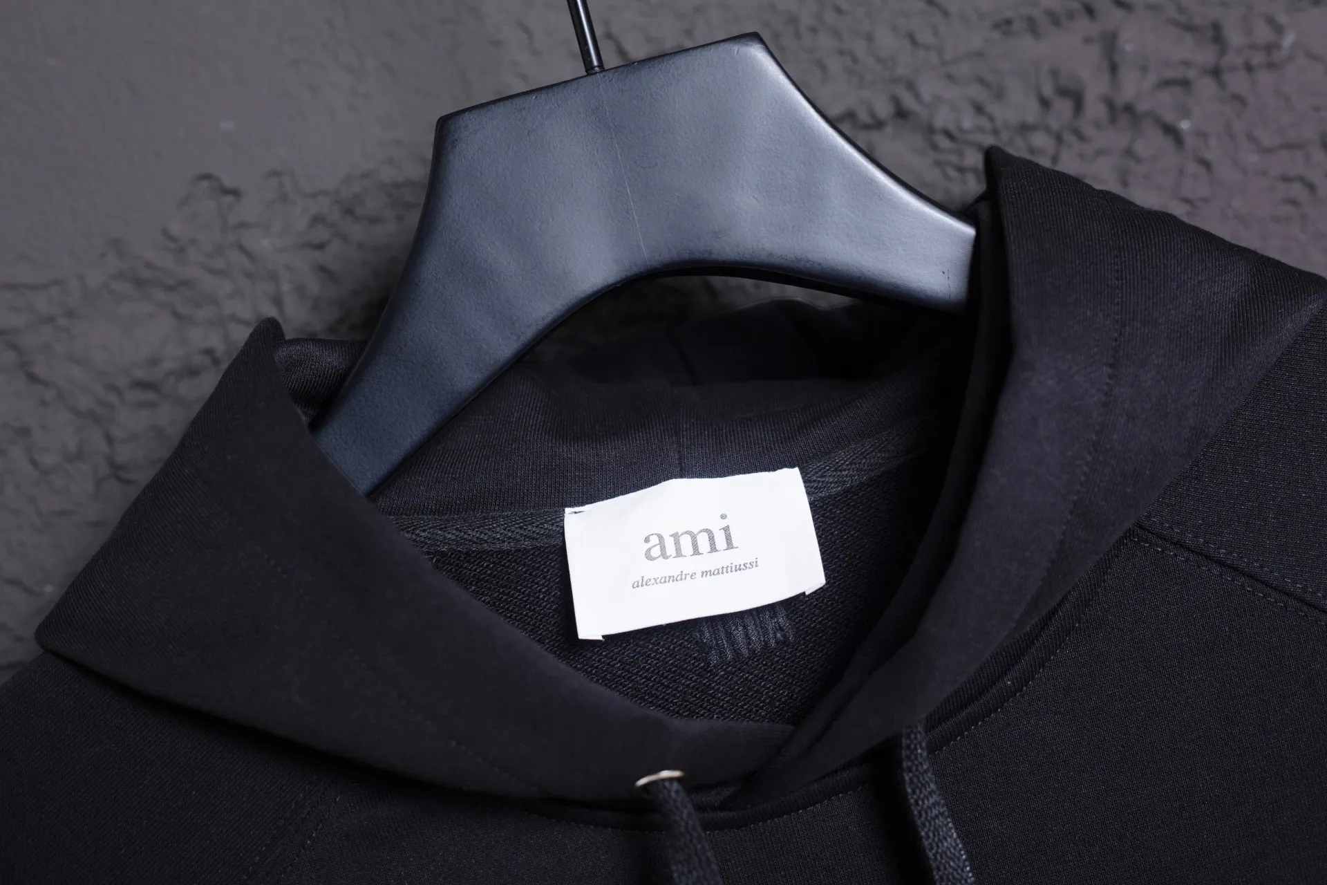 P176 AMI 25 autumn and winter new towel embroidered big heart towel embroidered raglan hooded sweatshirt, customized 360g pure cotton fabric, high version, new main wheat, washed wheat, same style for men and women, color: black, size: S-XL
