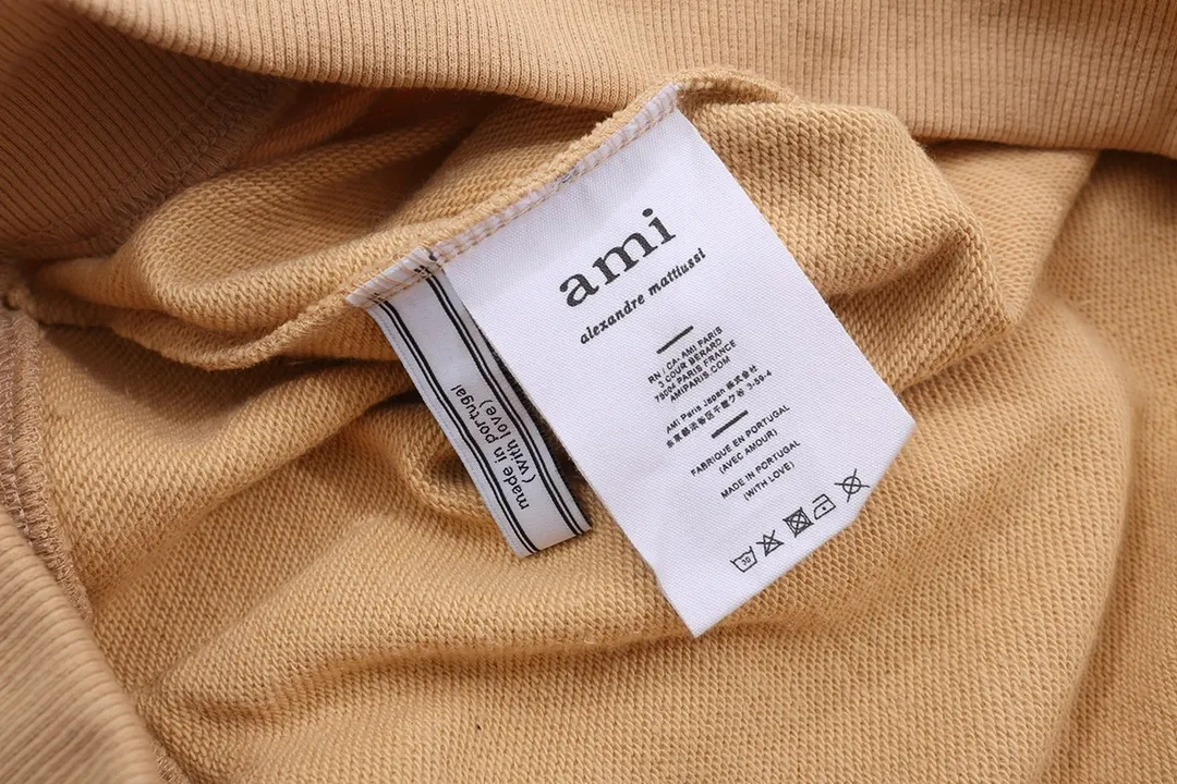 CY609#ami2021 new autumn and winter A letter small love hooded zipper cardigan sweatshirt jacket for men and women. Color: black white khaki green. Size: S-XL