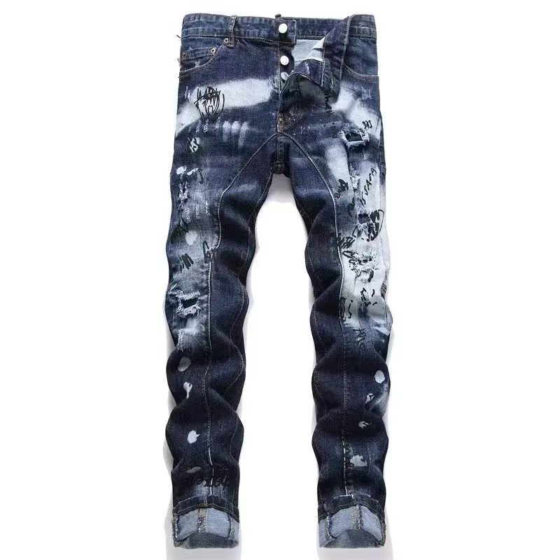 P180 D2 new embroidered men's ripped trendy jeans stretch personalized patches slim fit beggar pants with small feet Top-quality materials Super soft high cotton washed denim fabric The washing cost of each piece is up to three times that of conventional processes The touch is extremely delicate and the texture is very good The whole body is simple and elegant The back pockets of the pants are made of high-end direct-injection technology Extremely exquisite Full marks for details