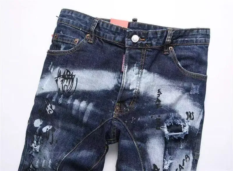 P180 D2 new embroidered men's ripped trendy jeans stretch personalized patches slim fit beggar pants with small feet Top-quality materials Super soft high cotton washed denim fabric The washing cost of each piece is up to three times that of conventional processes The touch is extremely delicate and the texture is very good The whole body is simple and elegant The back pockets of the pants are made of high-end direct-injection technology Extremely exquisite Full marks for details