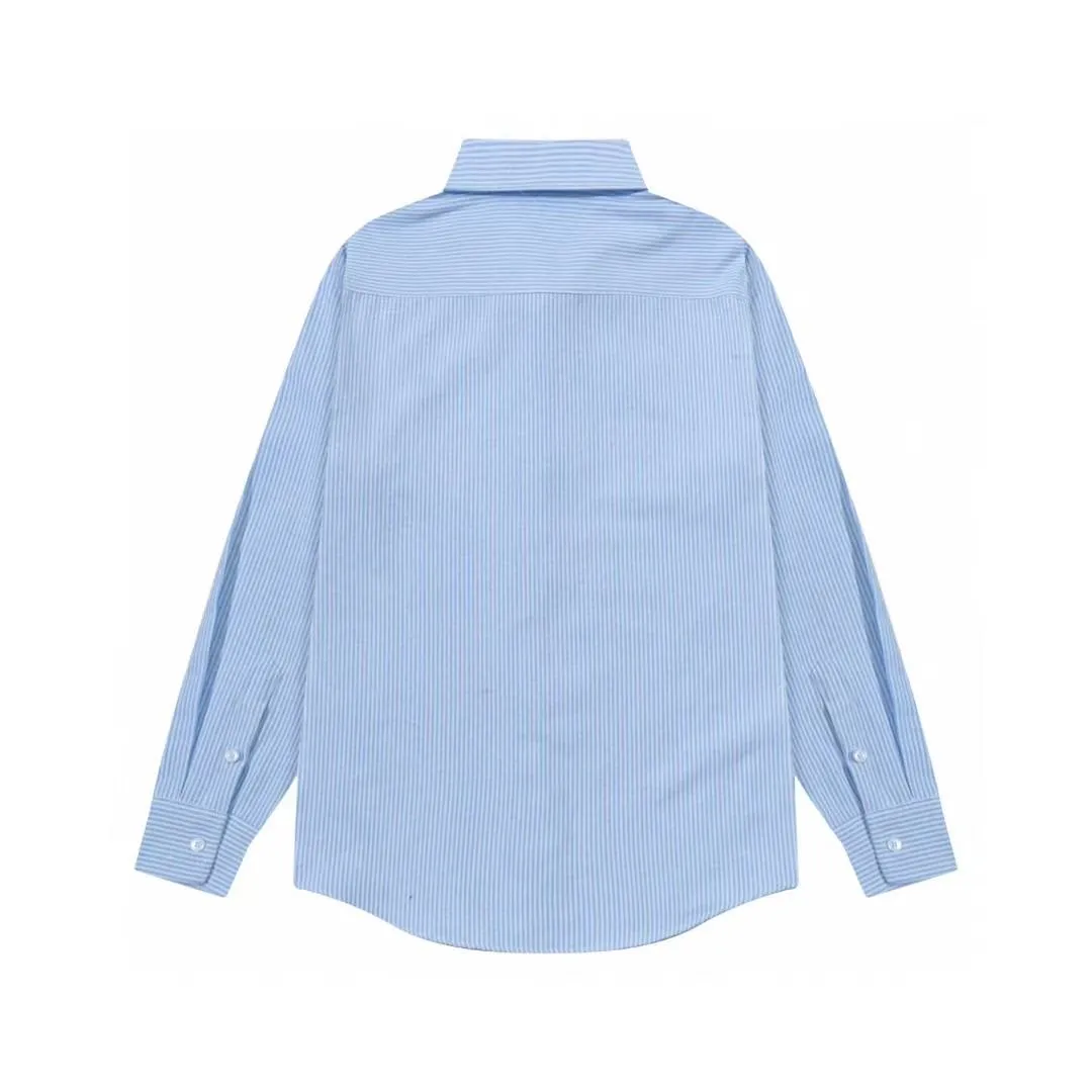 2218# AMI Paris 2025 Autumn and Winter Black classic small love embroidery on the chest Casual cotton striped long-sleeved Oxford shirt Original custom-made 180g pure cotton fabric Regular version Same style for men and women Color: Black and white Blue and white Size: S-XL
