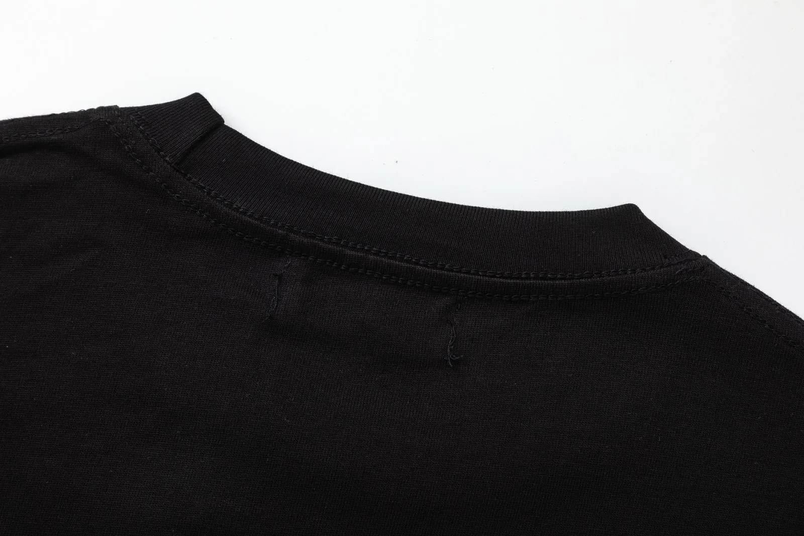 8038#P160, AMIRI antique thread logo embroidered loose version T-shirt, made of 300 grams of fabric, color: black, size: S M L XL