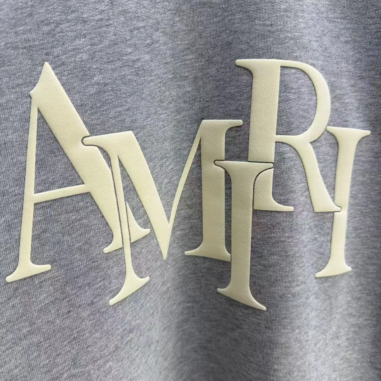 P200 AMIRI* 2025 autumn and winter new round neck sweatshirt 400g terry cotton letter logo three-dimensional foam Color: Black White Gray Purple Size: S M L XL XXL
