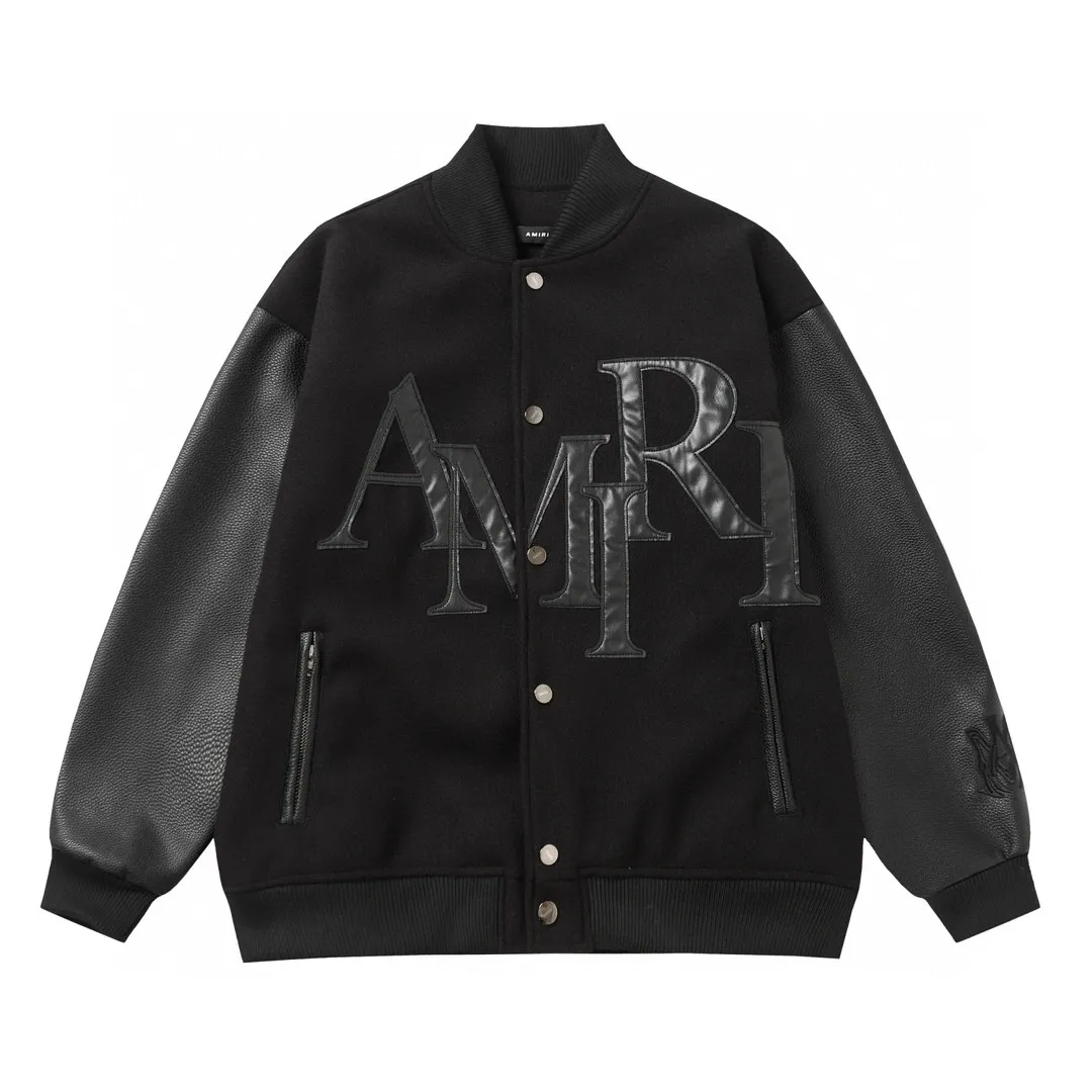 P370 Amiri 24SS catwalk baseball uniform. It adopts 10,000-needle embroidery technology, which is fashionable and versatile. It is made of dragon and phoenix nylon fabric, which is soft and comfortable. It is matched with pebbled sleeves and has a high-end atmosphere. Double zipper design on the pockets, one-to-one restoration. M l xl xxl