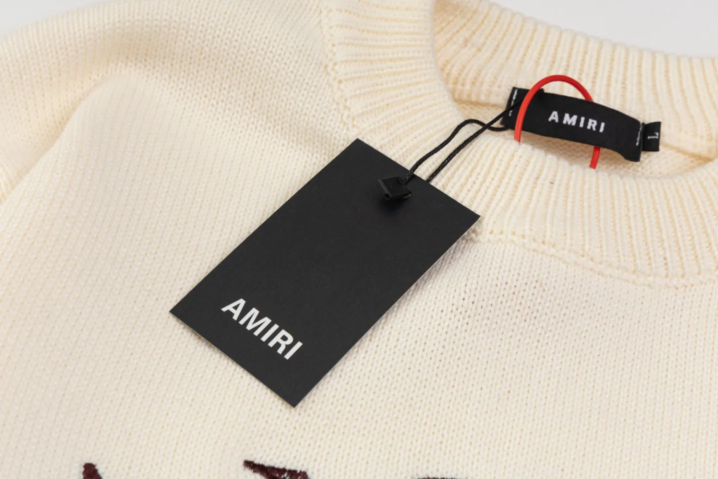 P290 Top version AMIRI/AMIRI classic letter jacquard Logo letter knitted casual crew neck sweater, same style for men and women, couple style -Color/Color: black white -Size/Size: S——XXL