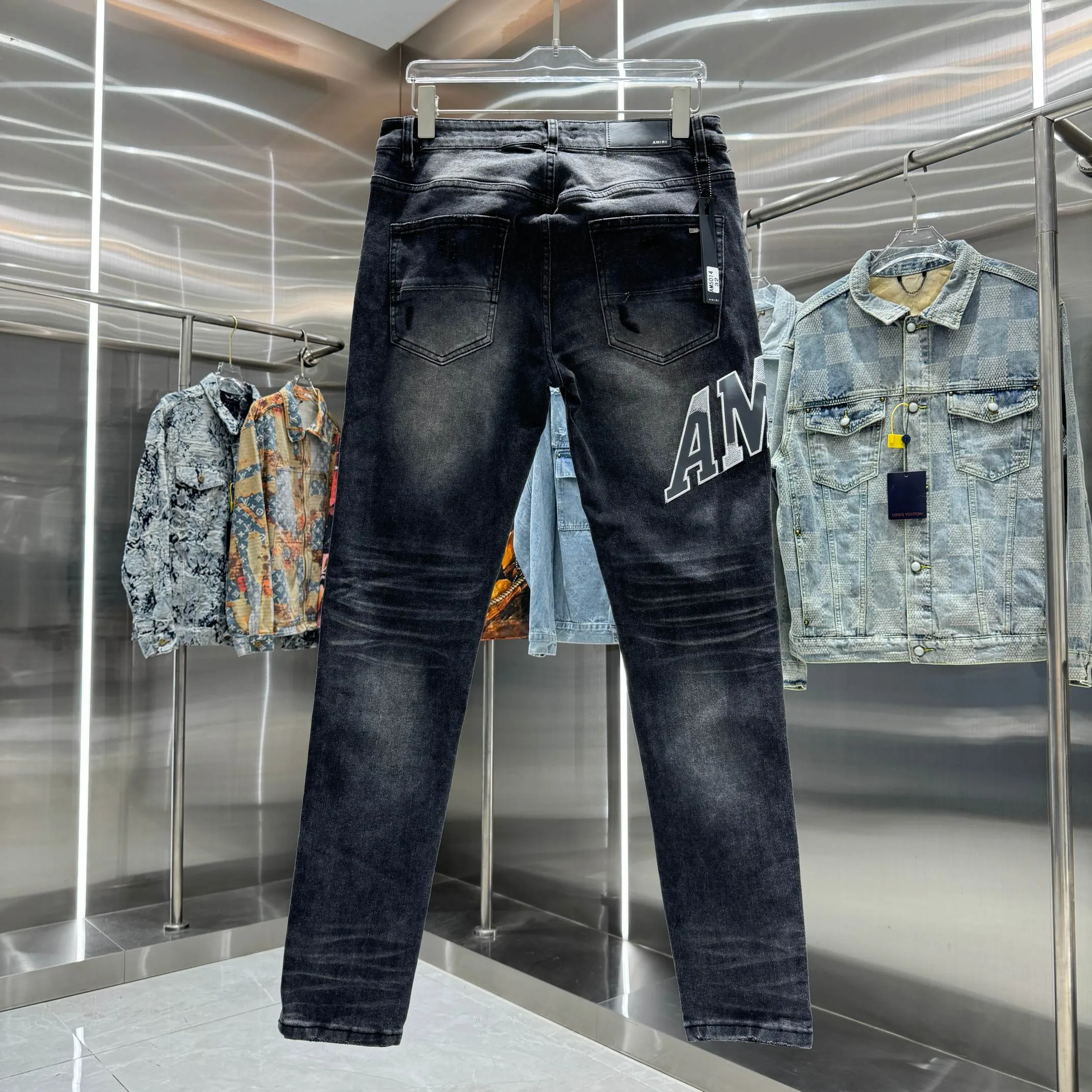P290 Amiri ripped letter embroidered street fashion slim fit stretch jeans Color Black Size 30 32 34 36 38