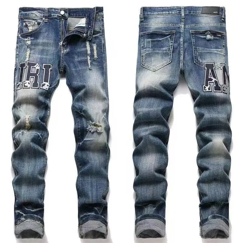 #M42 P168💰 Amiri classic embroidered patched leather distressed lettered jeans. Slim fit jeans. Produced by a major washed factory. Full of high-end. Partial destruction of the knees and patchwork design. Already used as a facade design. Leather waist nameplate. The focus of this style is not on the washing, but on the destroyed shape and version. The secret lies in the craftsmanship of the master. The cost of post-processing, grinding, cutting, etc. is far beyond the cost of assembly line products. Color: Picture color Size: 30-32-34-36