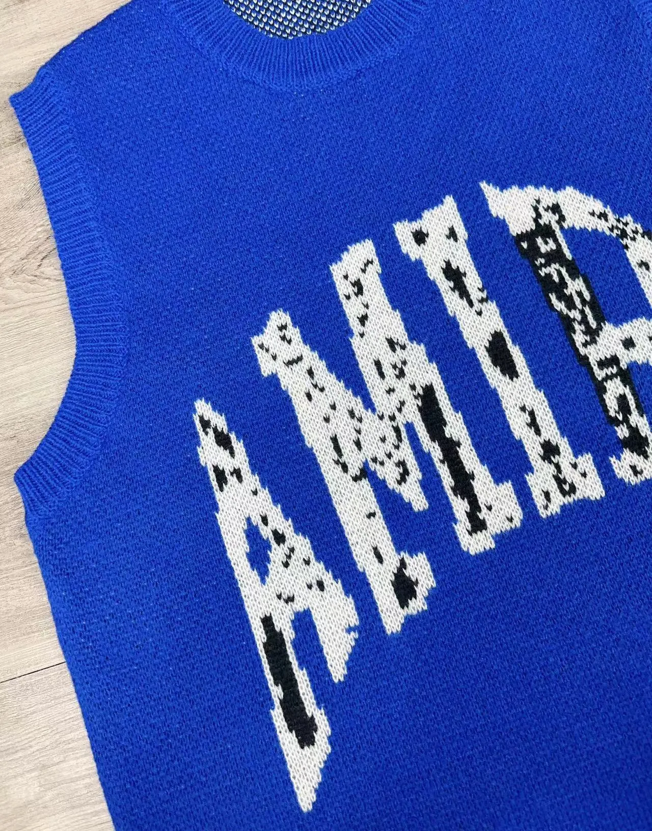 P310 🎉AMIRI new vest sweater suit, classic logo black and white mixed jacquard on top, exclusive logo embroidery on shorts, color: blue, size: S M L XL XXL