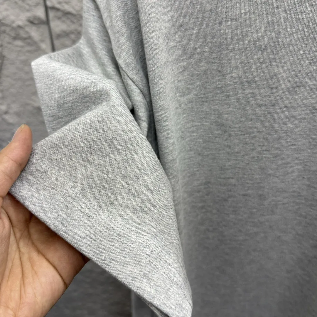 🅿️180 Ami* 2025 Spring and Summer New Style Embroidered yellow little love Customized double yarn plain cotton fabric Short-sleeved T-shirt Uniform for men and women Color: Black White Floral Gray Angora Red Size: S (90-130 catties) M (120-150 catties) L (140-165 catties) XL (160-180 catties) XXL (180-210 pounds)