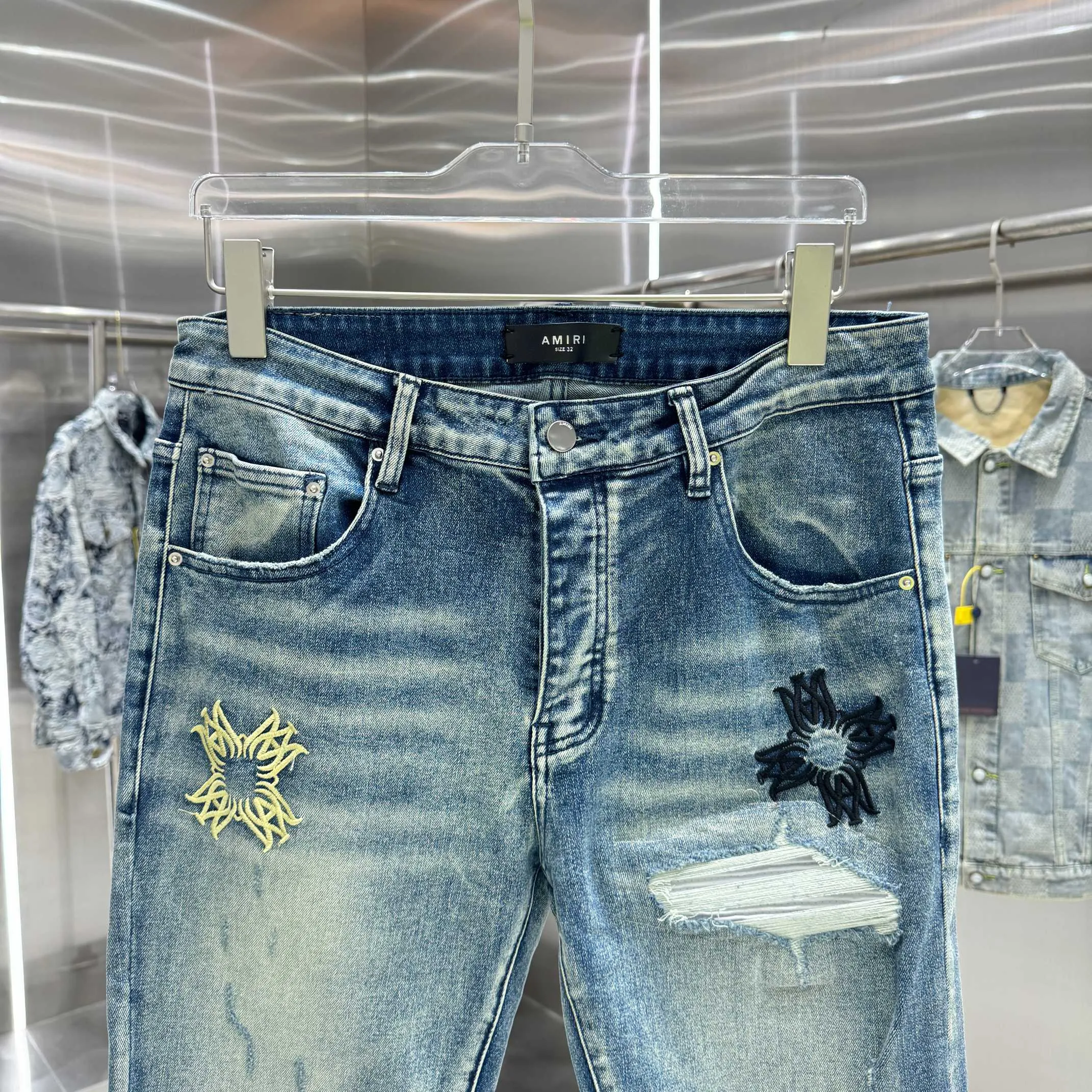 P280 Amiri ripped embroidery pattern craft street fashion slim fit stretch jeans color blue size 30 32 34 36 38