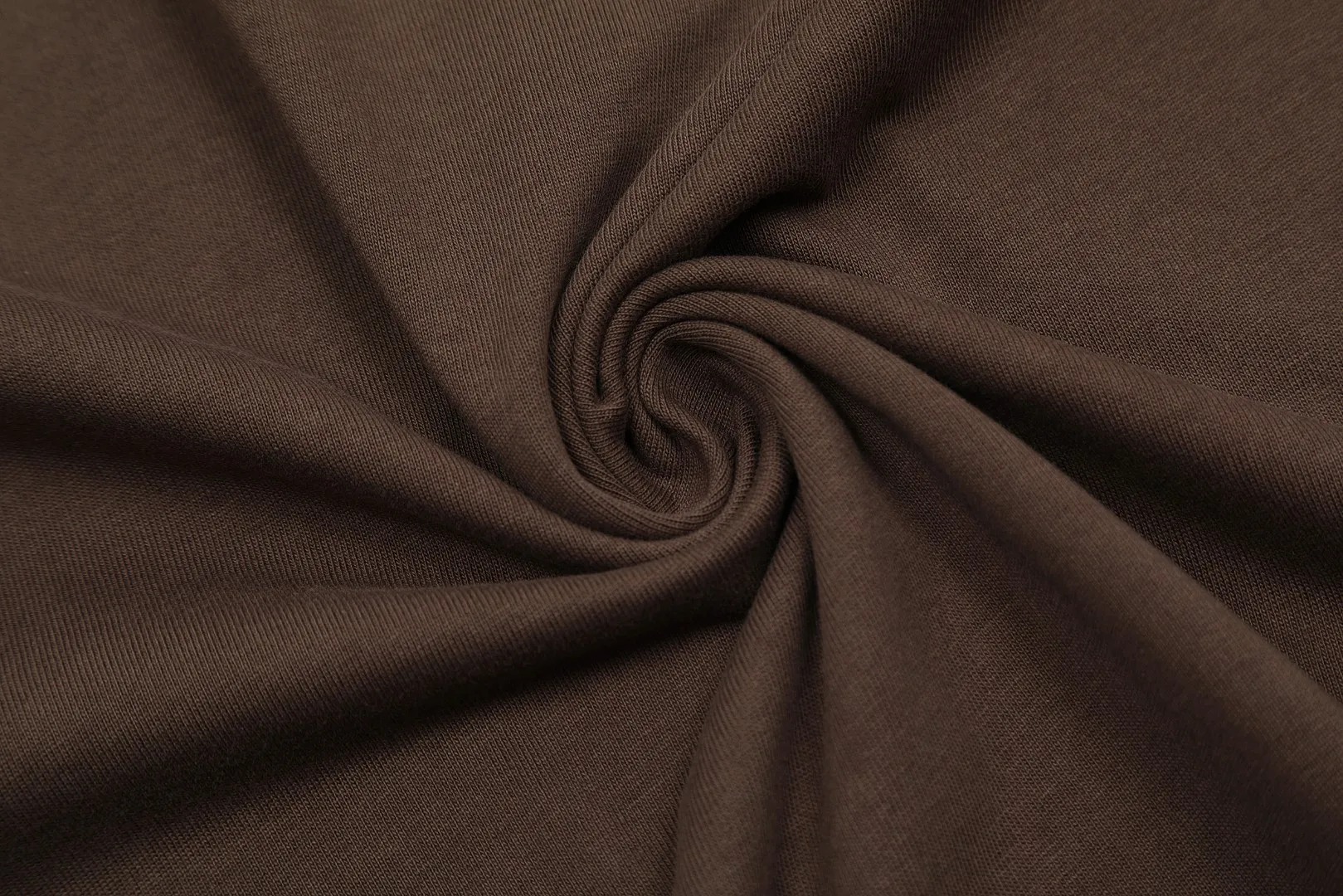 Ami Amy 2024ss autumn classic small embroidered love short sleeves ✅240G Xinjiang long-staple cotton top double yarn, shrinkage rate controlled at 2%, export-grade solid color quality, truly not easy to deform, shrink, and not fade ✅Maximum size can be worn 230 pounds, no pressure to export to Europe and the United States, size S-XL Color: 7 colors, white, black, gray, sky blue, navy, sapphire blue, dark green, coffee, brown, apricot Egg yolk, wine red, meat powder, taro purple