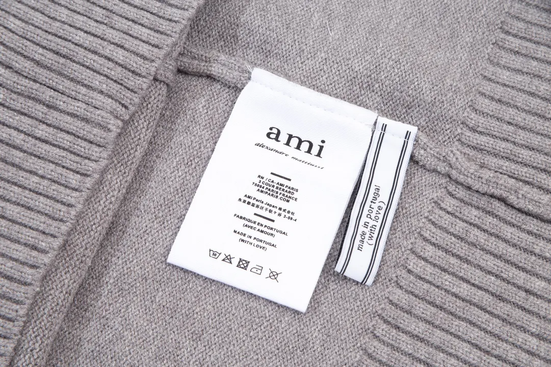A08B#Ami Paris 2021Ami de Coeur love embroidered wool sweater Love A round neck Oversize version design Same style for men and women Color: blue dark green red light green red yellow black white apricot gray royal blue gray black heart red black heart purple 14 colors Size: S-XL